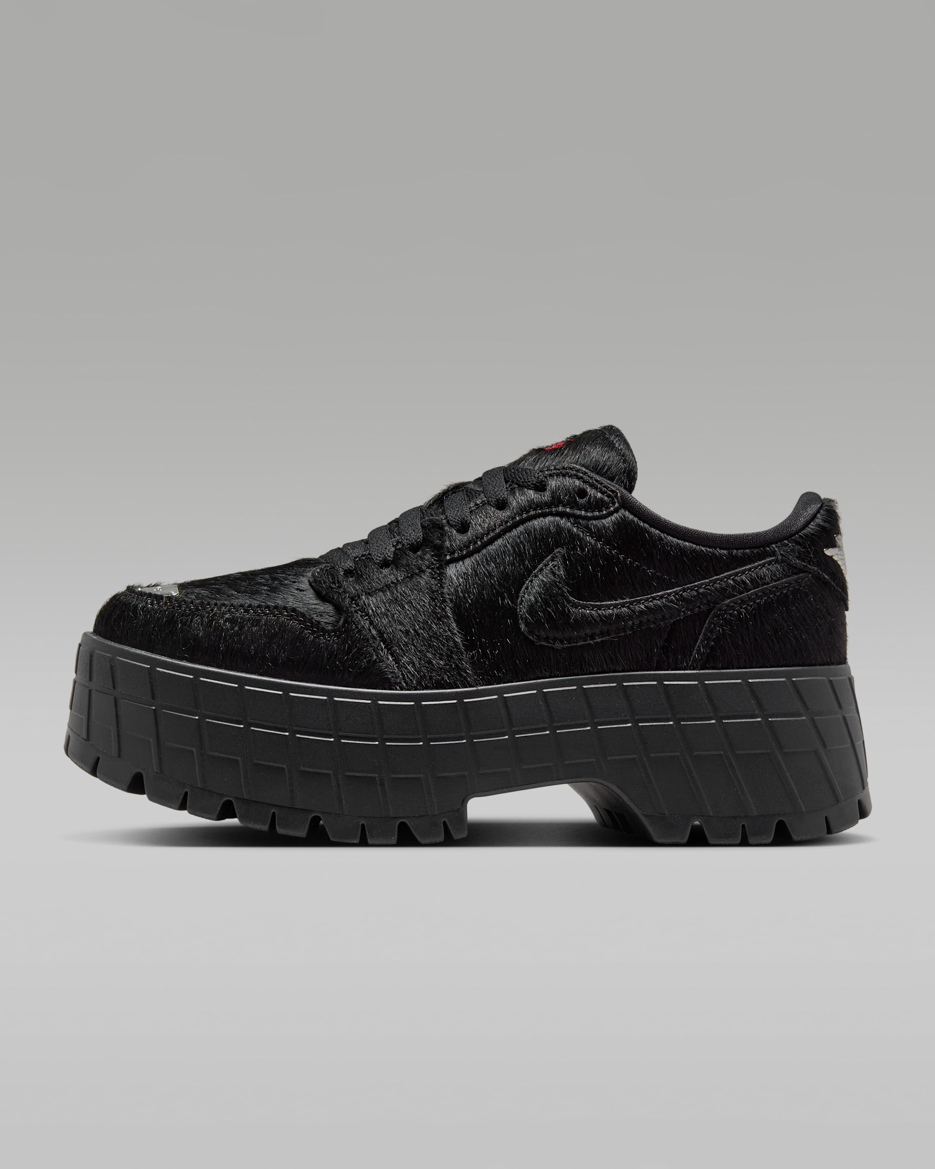 Air Jordan 1 Brooklyn Low Women's Shoes - Black/Black/Gym Red