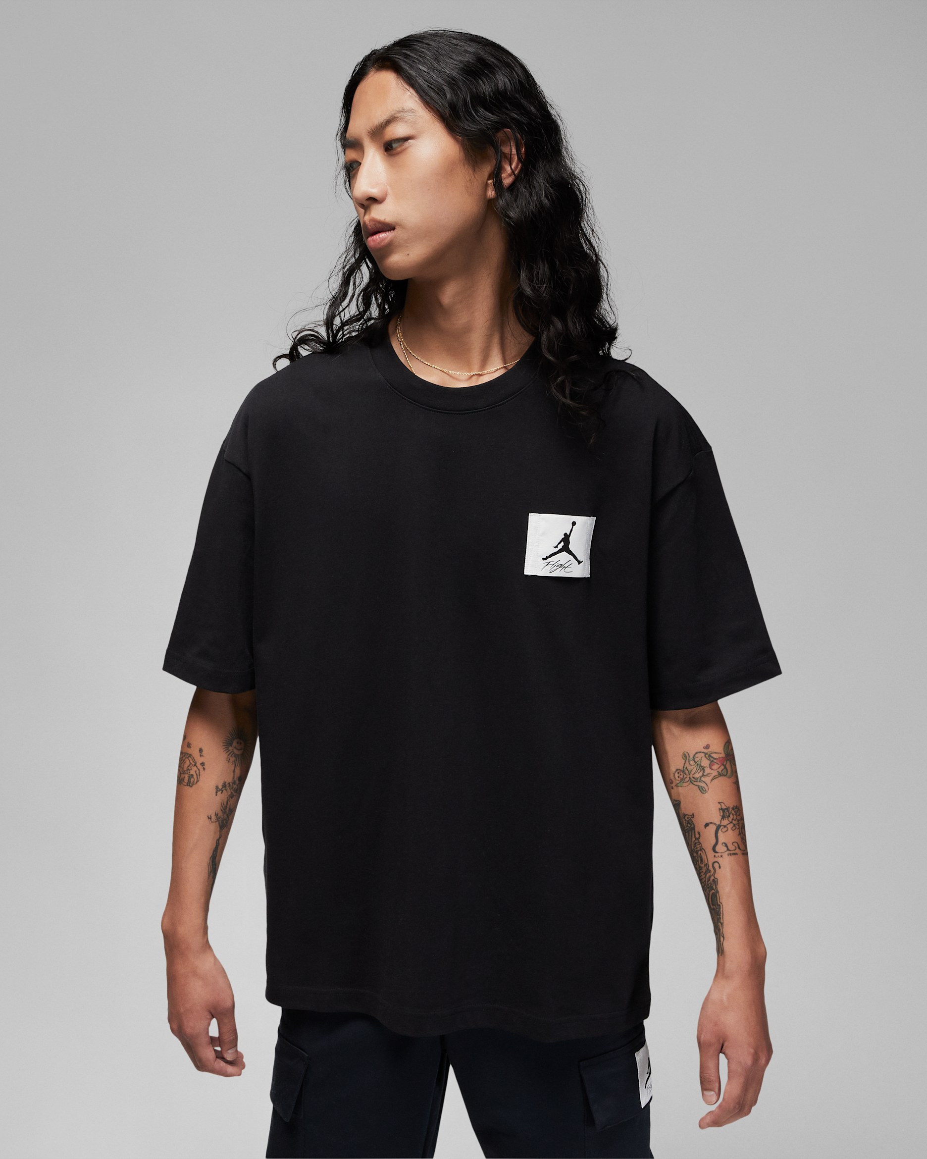 ジョーダン フライト エッセンシャル メンズ オーバーサイズド Tシャツ - ブラック