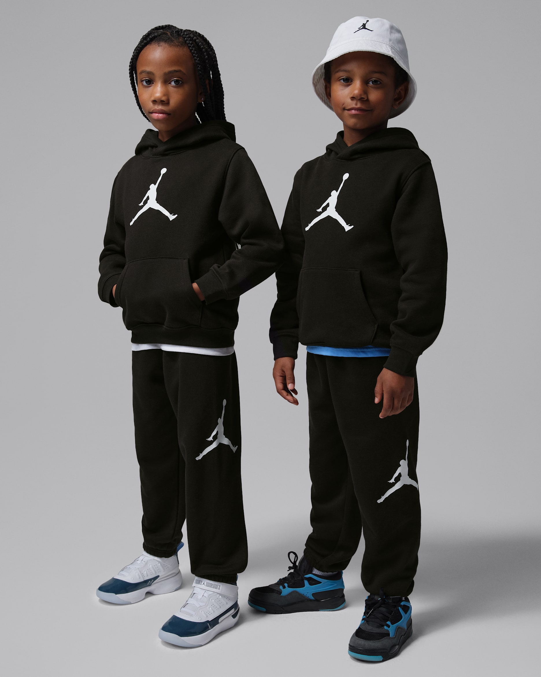 Jordan Jumbo Jumpman kapucnis polárpulóverekből álló kétrészes szett kisgyerekeknek - Fekete