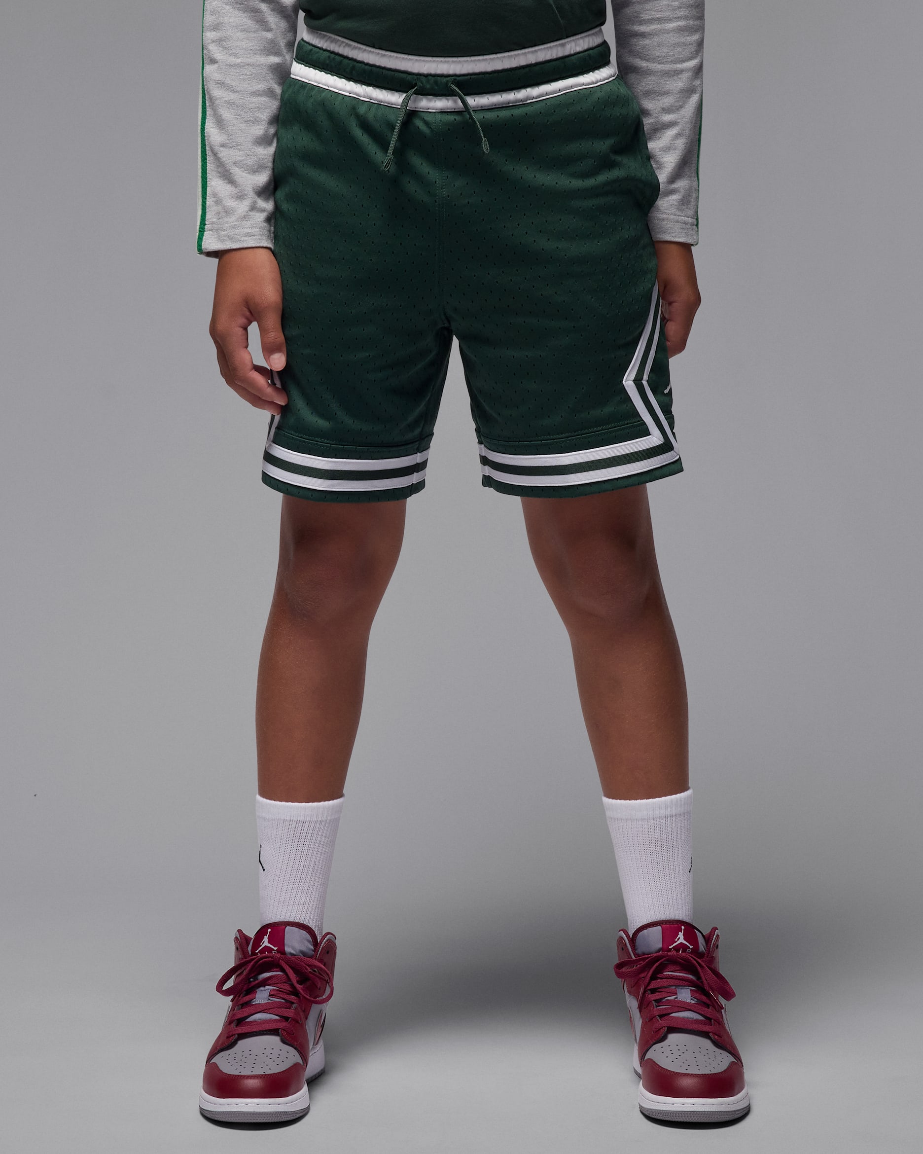 ジョーダン スポーツ ジュニア Dri-FIT ダイアモンド ショートパンツ - ミッドナイトグリーン