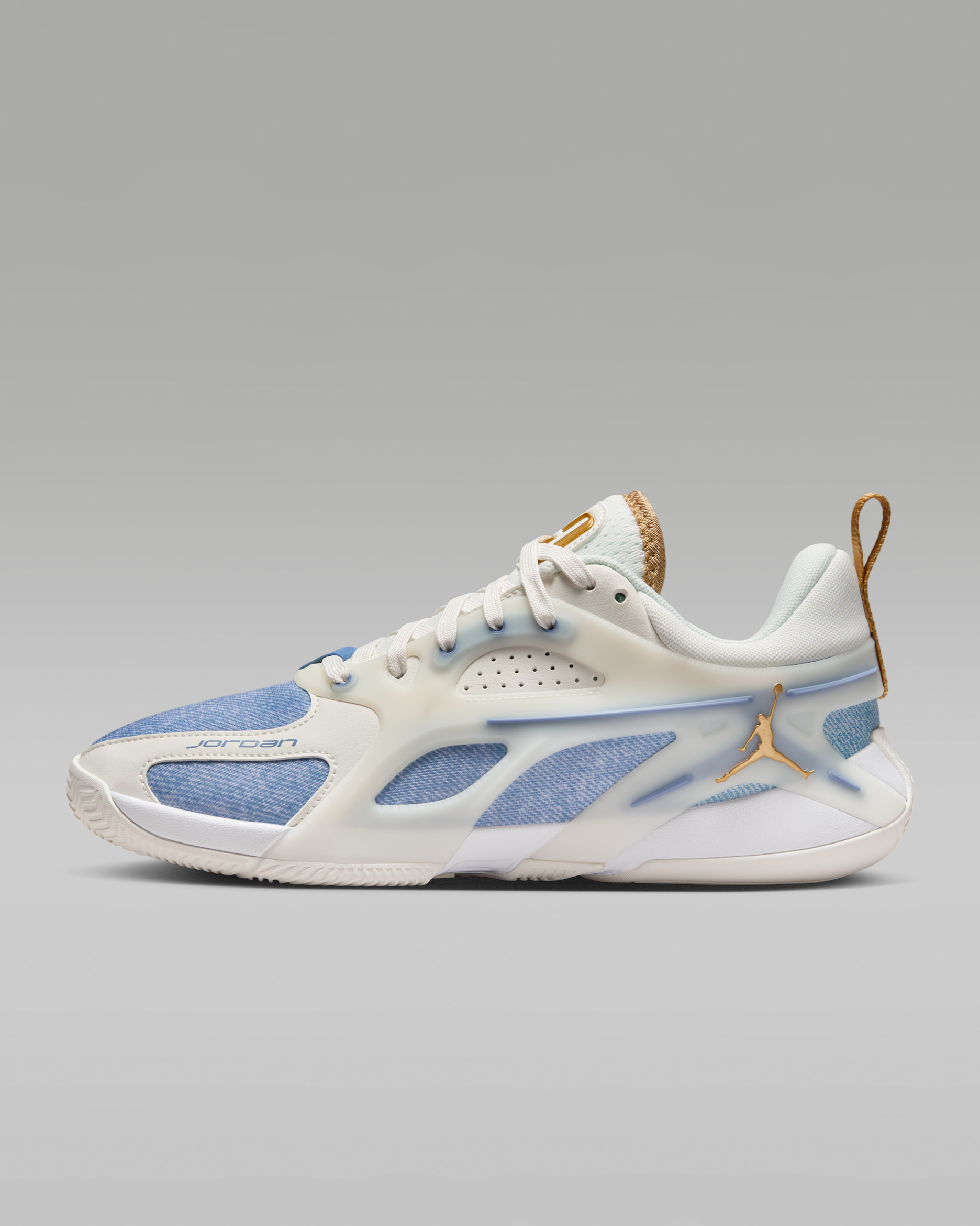 Jordan Heir Series PF "Denim and Gold" Women's Basketball Shoes - Sail/Work Blue/Hydrogen Blue/Metallic Gold