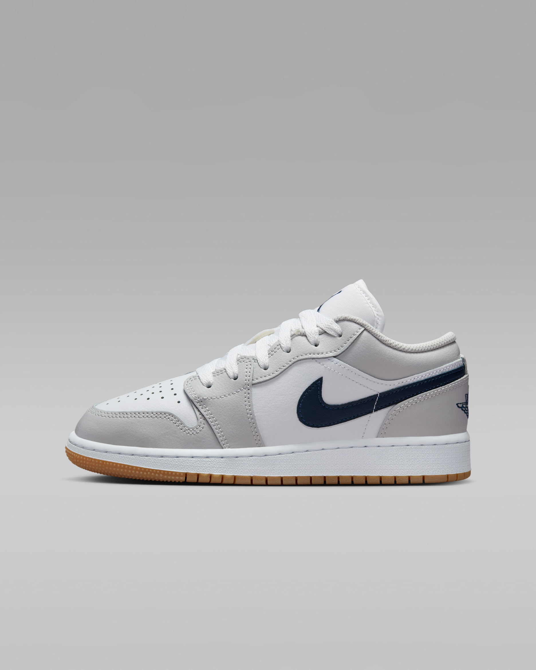Air Jordan 1 Low Older Kids' Shoes - White/Neutral Grey/Gum Medium Brown/Midnight Navy