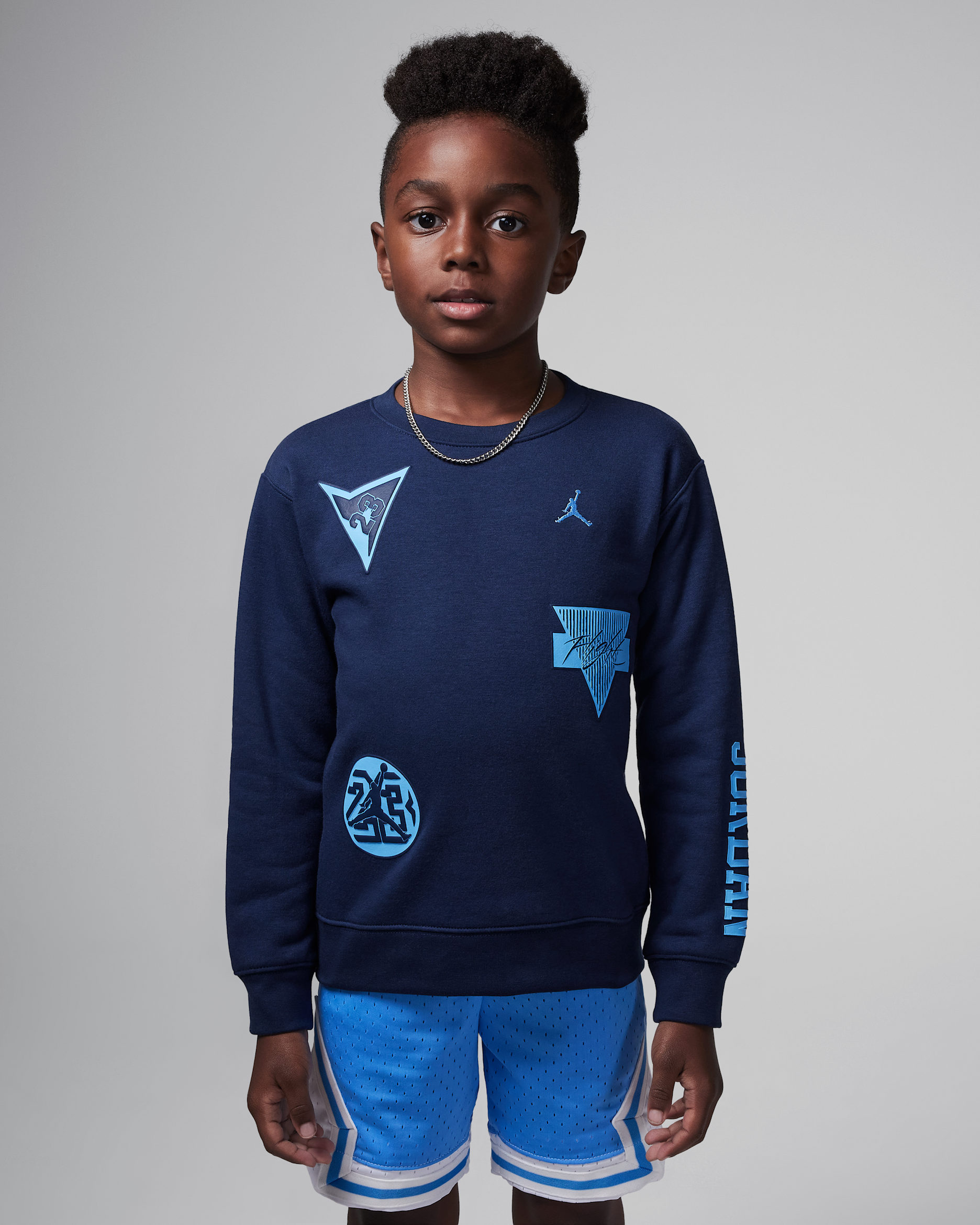 Playera de cuello redondo para niños talla pequeña Jordan "See Me Shine" - Azul marino medianoche