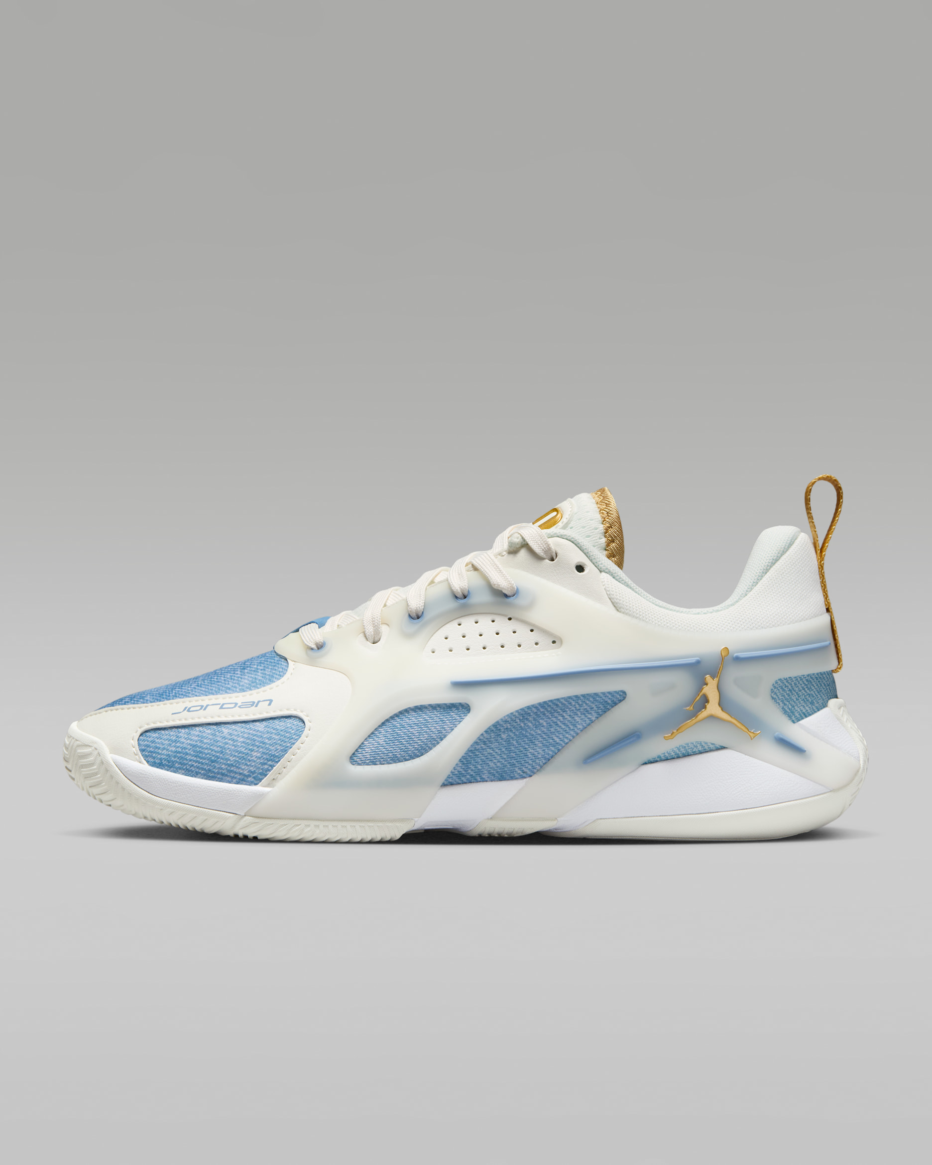 Jordan Heir Series "Denim and Gold" Kadın Basketbol Ayakkabısı - Sail/Work Blue/Hydrogen Blue/Metallic Gold