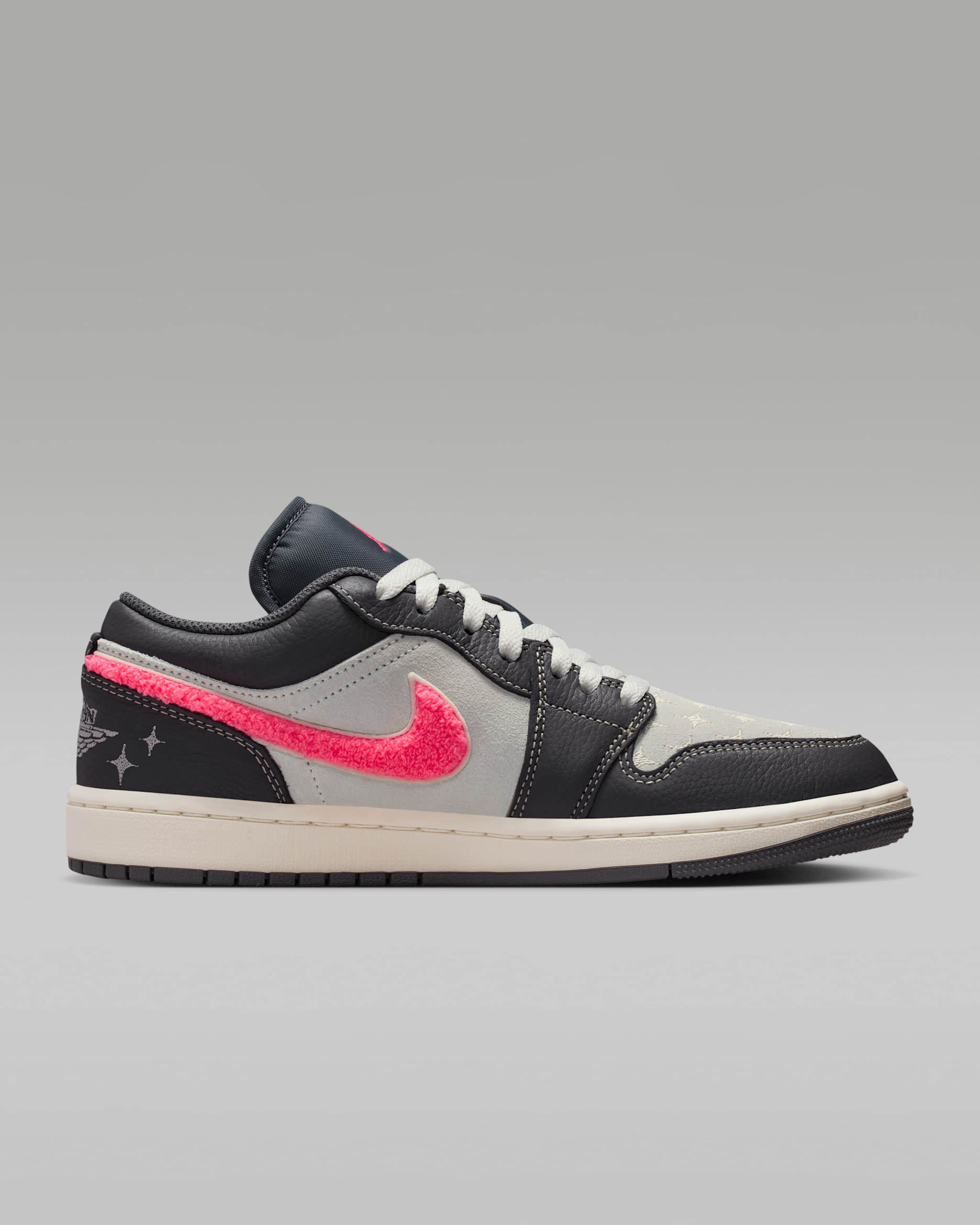 Air Jordan 1 Low Women's Shoes