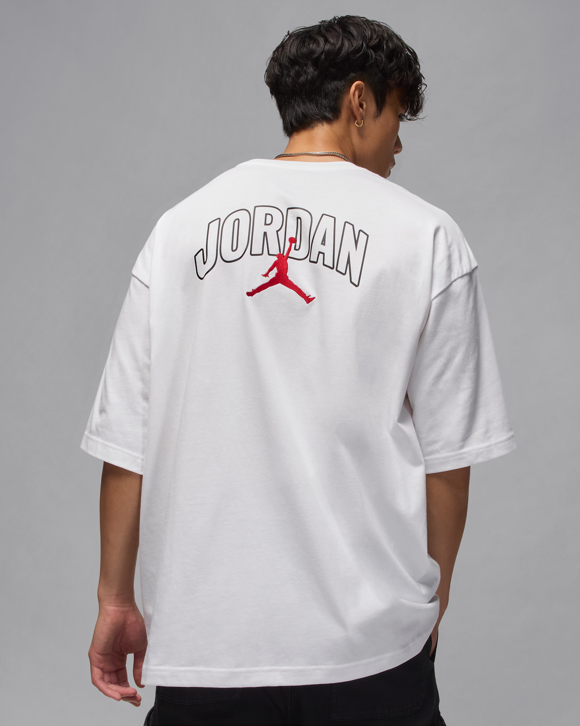 Jordan Brooklyn Men's Oversized Short-Sleeve T-Shirt - White/Black/Gym Red