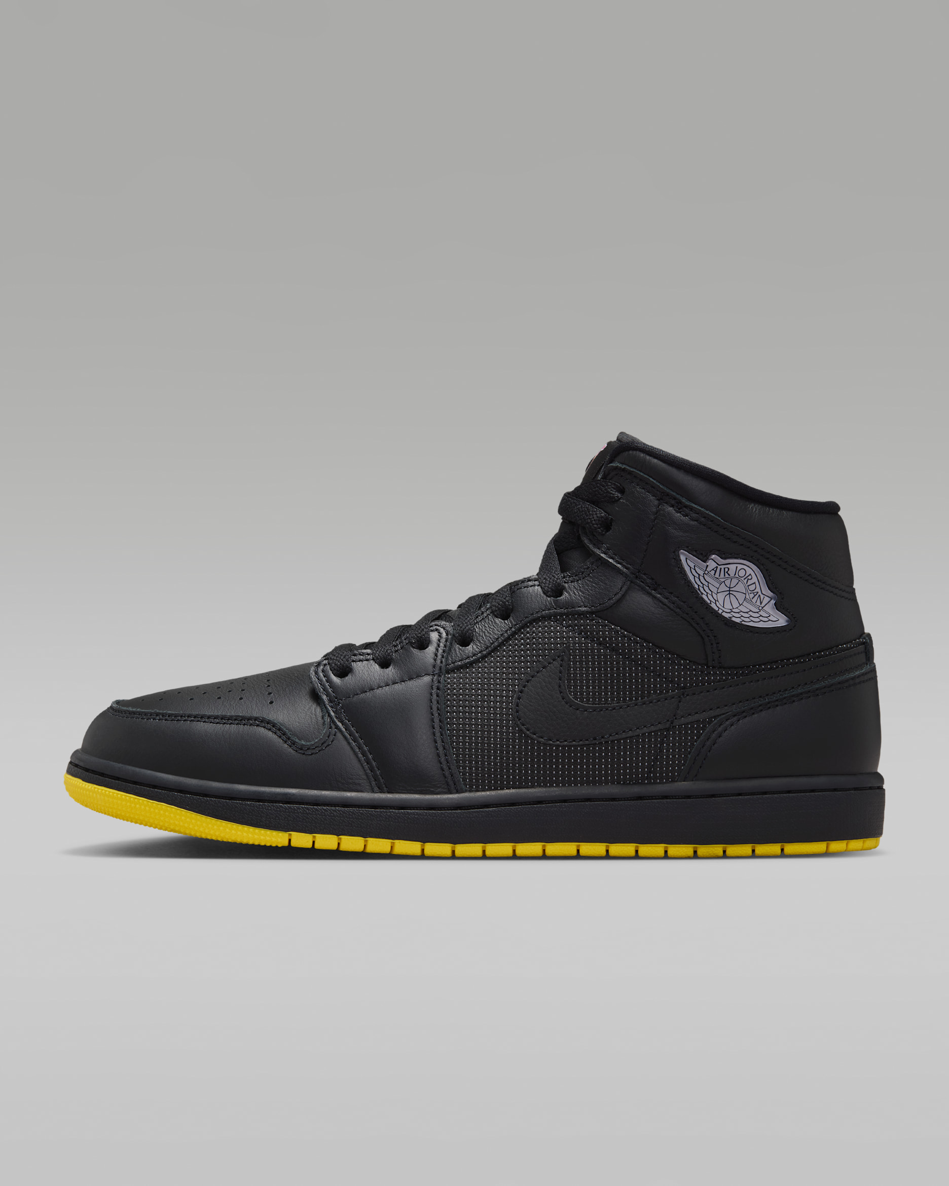 Tenis para hombre Air Jordan 1 Mid SE - Negro/Amarillo opti/Plata