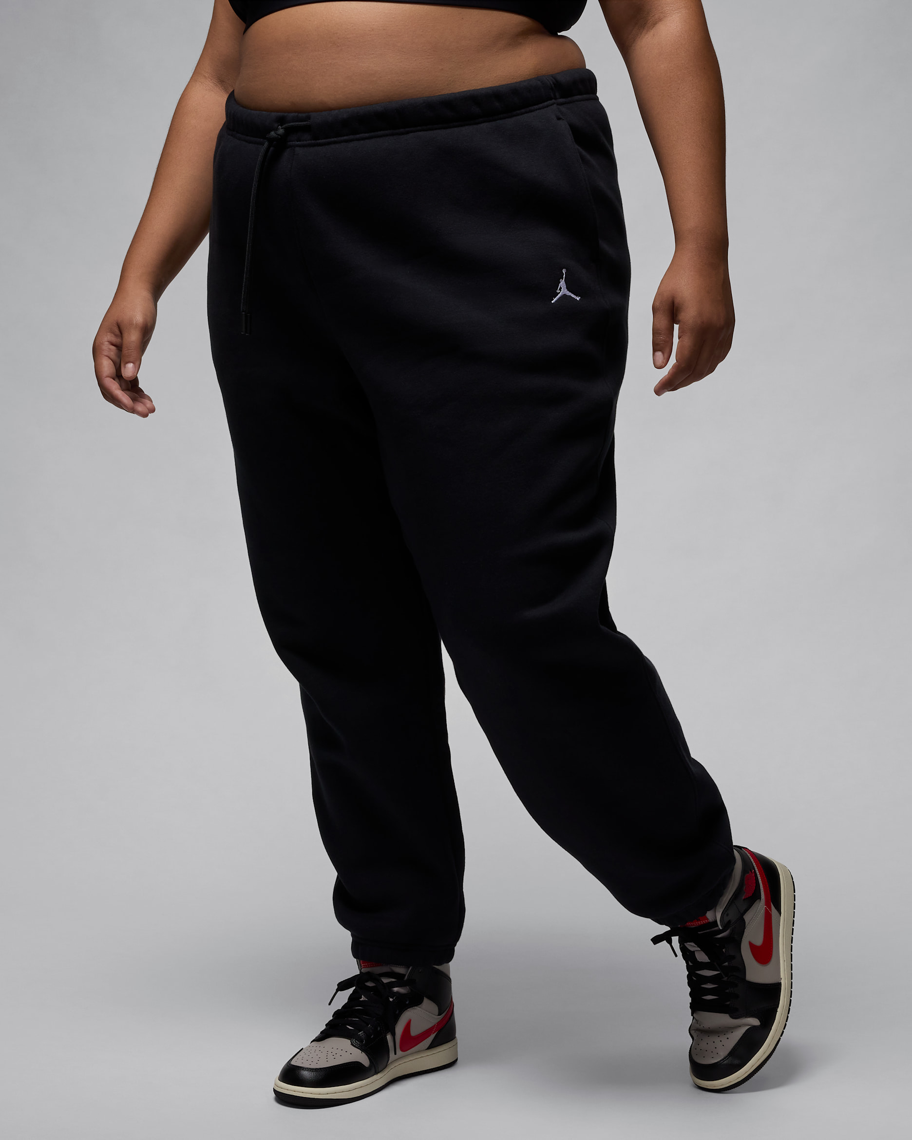 Jordan Brooklyn Fleece Women's Trousers (Plus Size) - Black/White