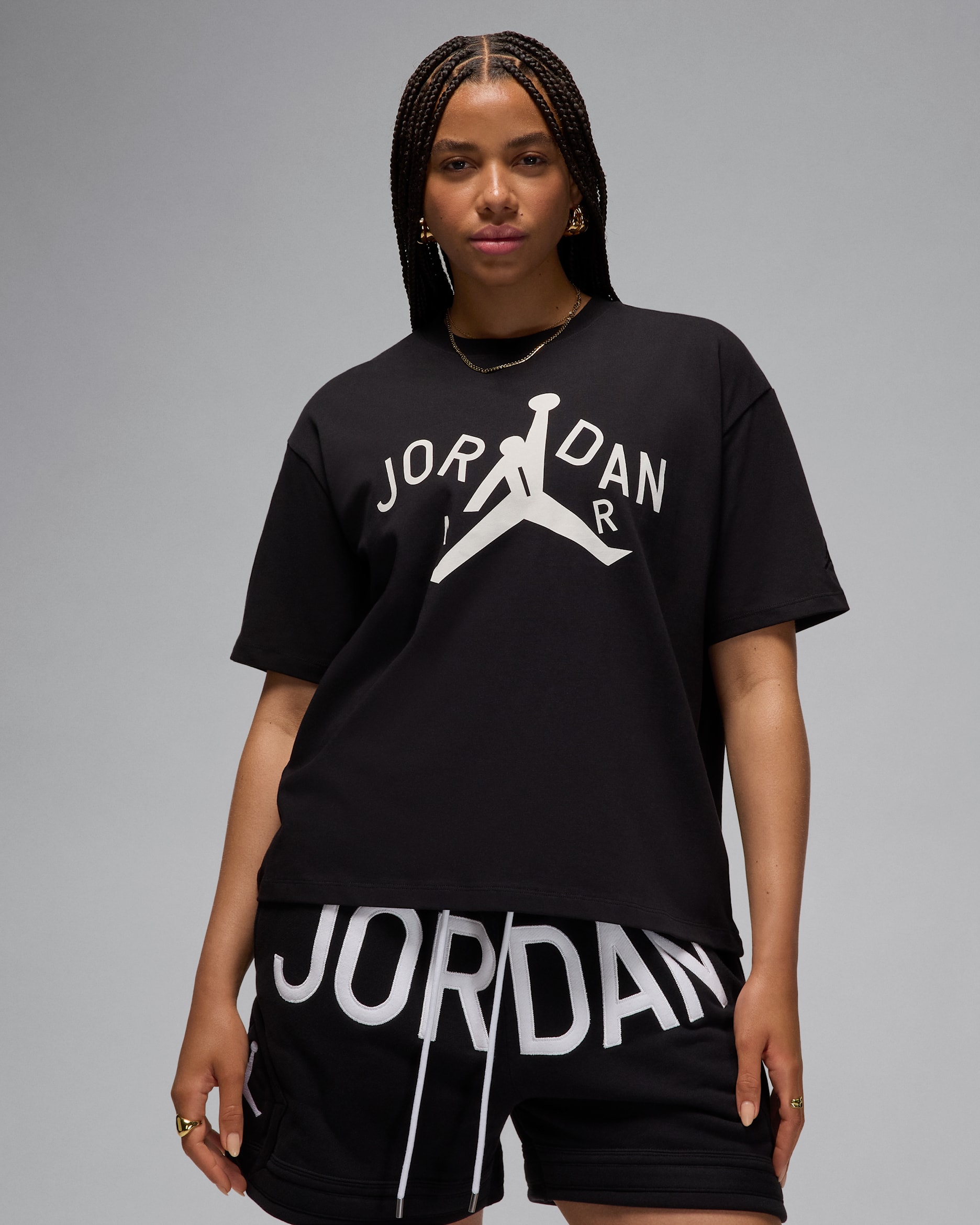 ジョーダン x ニーナ シャネル アブニー Tシャツ - ブラック