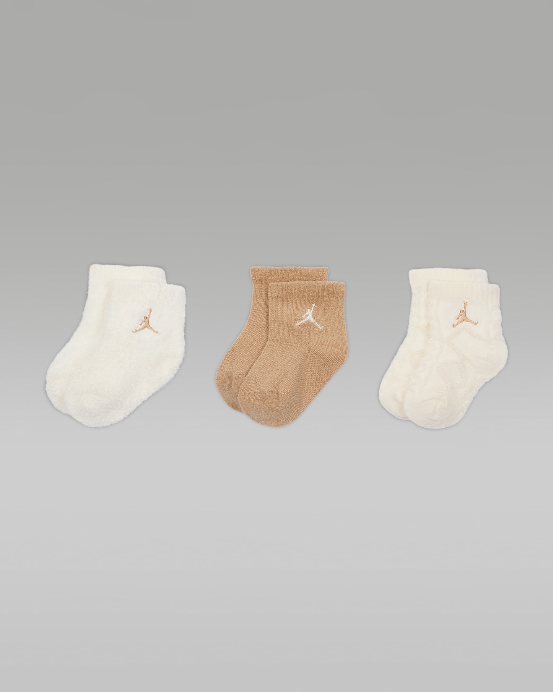 Calcetines cortos, cómodos y suaves para bebé e infantiles (3 pares) Jordan - Marfil pálido