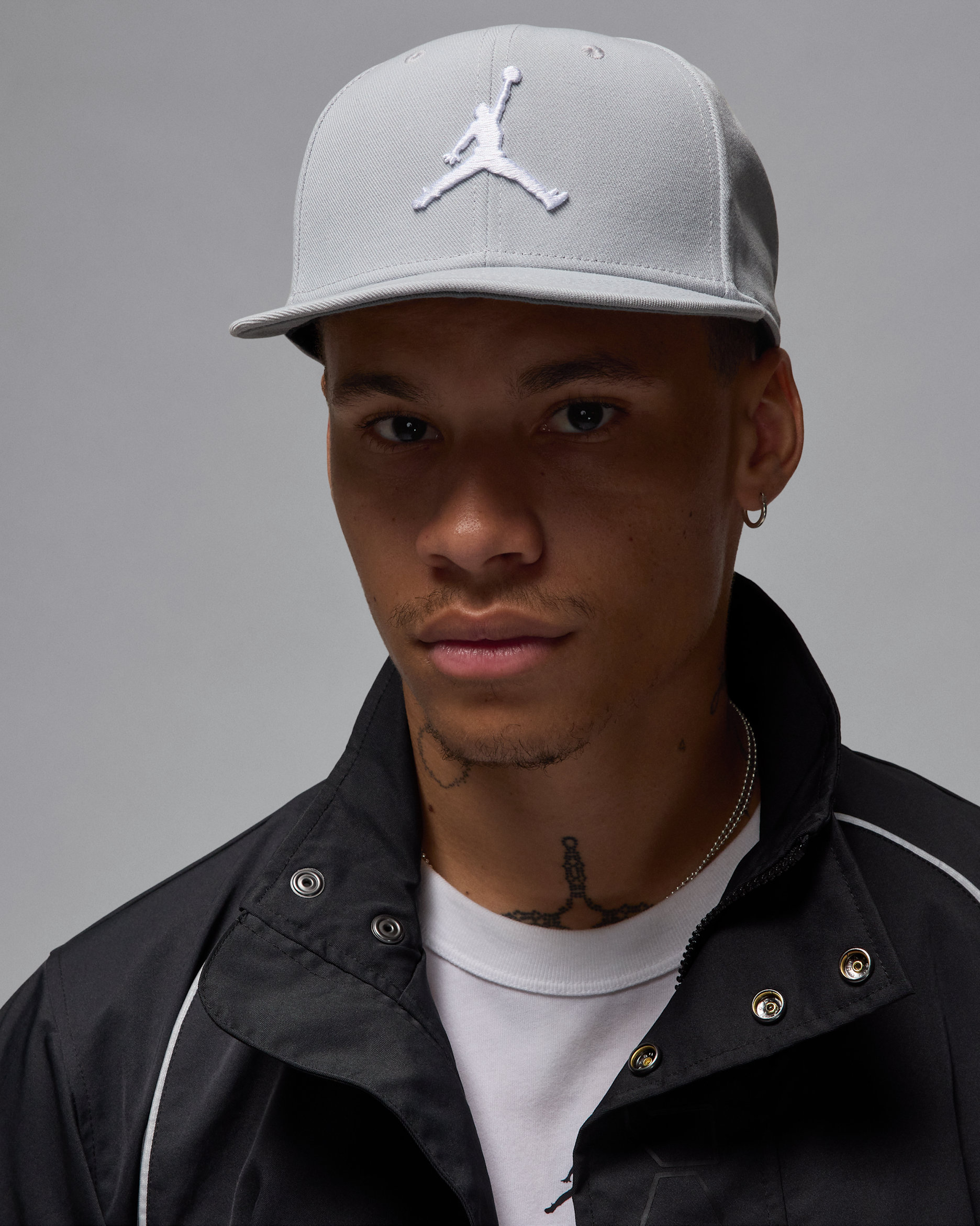Ρυθμιζόμενο καπέλο jockey Jordan Jumpman Pro - Light Smoke Grey/Smoke Grey/Λευκό