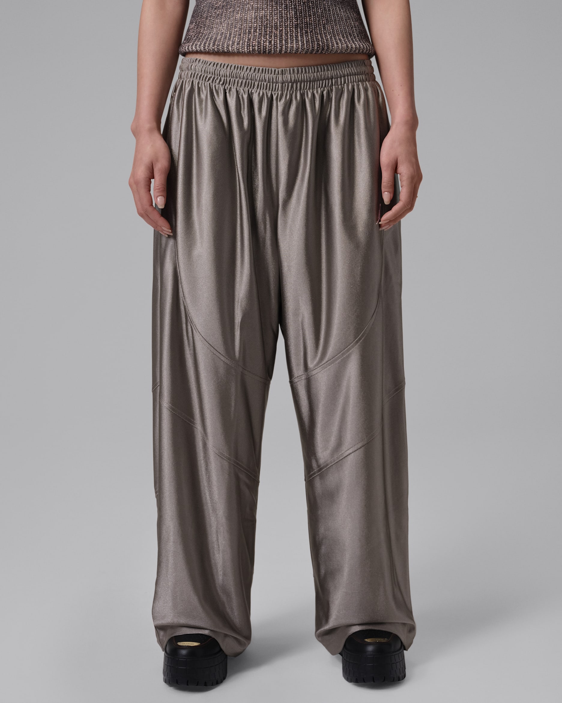Jordan Brooklyn Pantalón deportivo DuraSheen - Mujer - Enigma Stone/Enigma Stone/Blanco