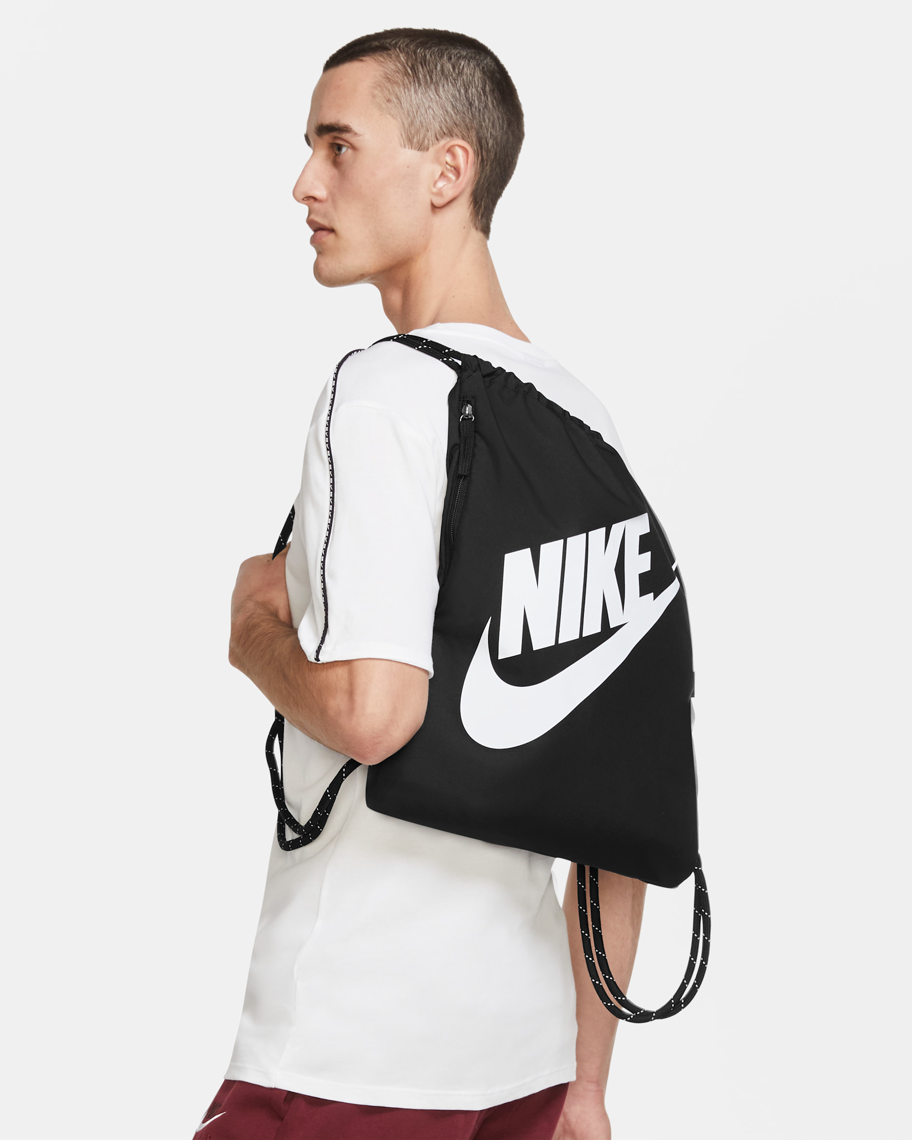 Nike Heritage Drawstring Bag (13L) - Black/Black/White