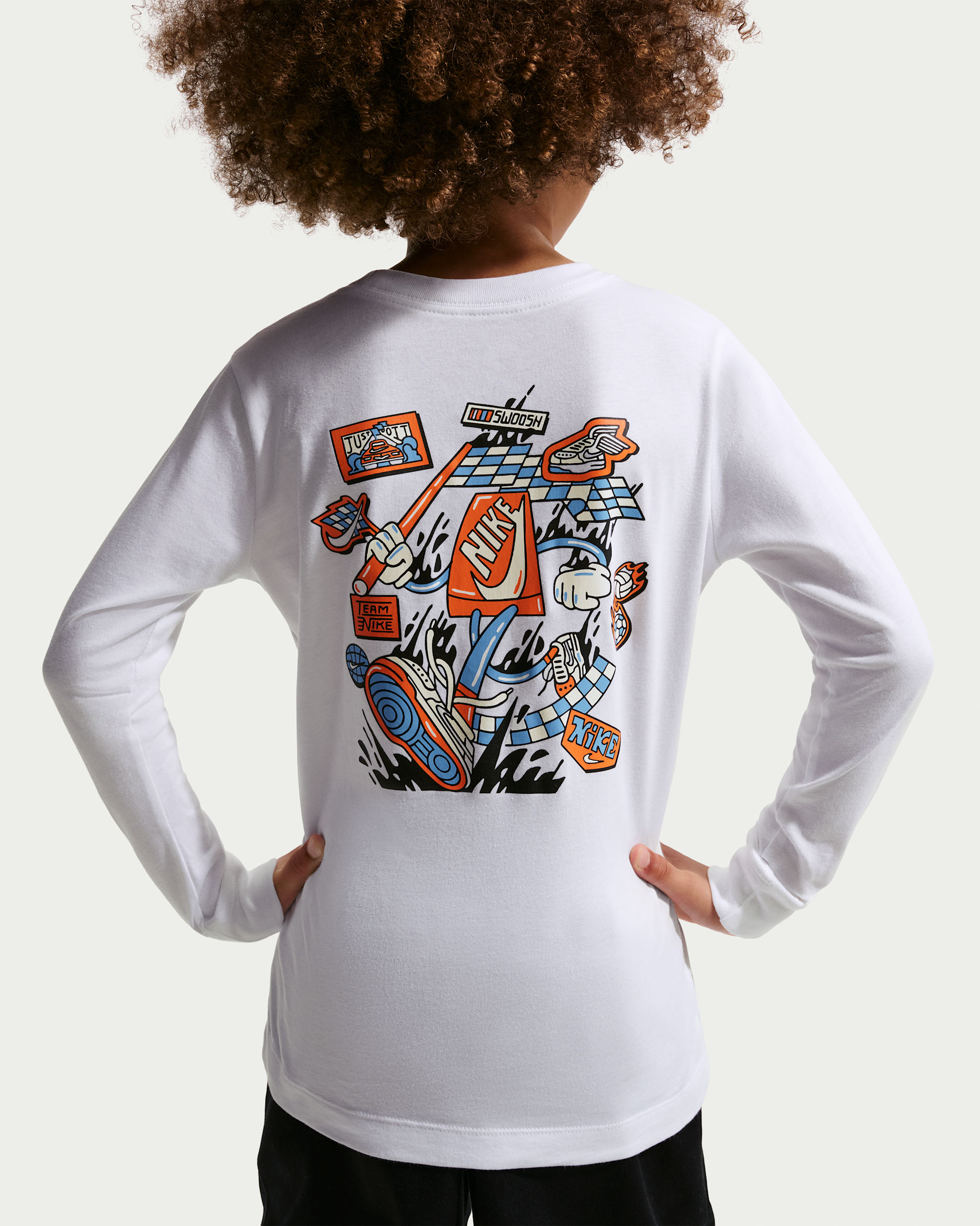 Nike Sportswear Big Kids' Long-Sleeve T-Shirt - White