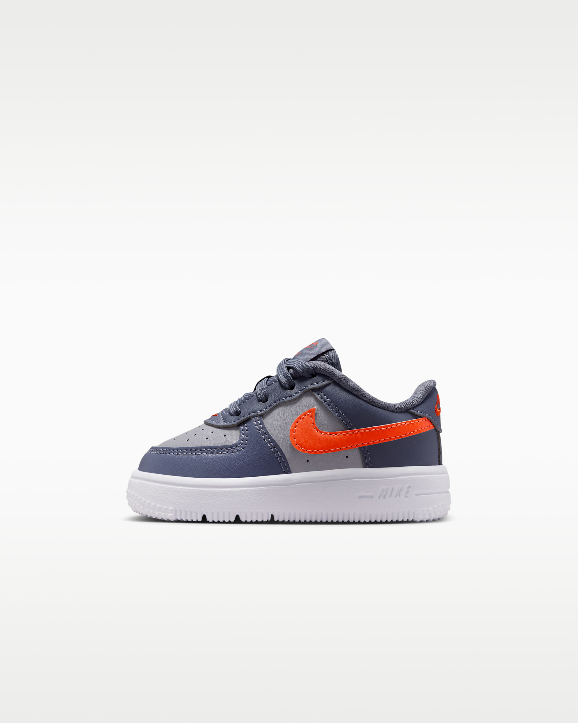 Tenis para bebé e infantil Nike Force 1 Low - Gris cemento/Carbón claro/Blanco/Naranja team