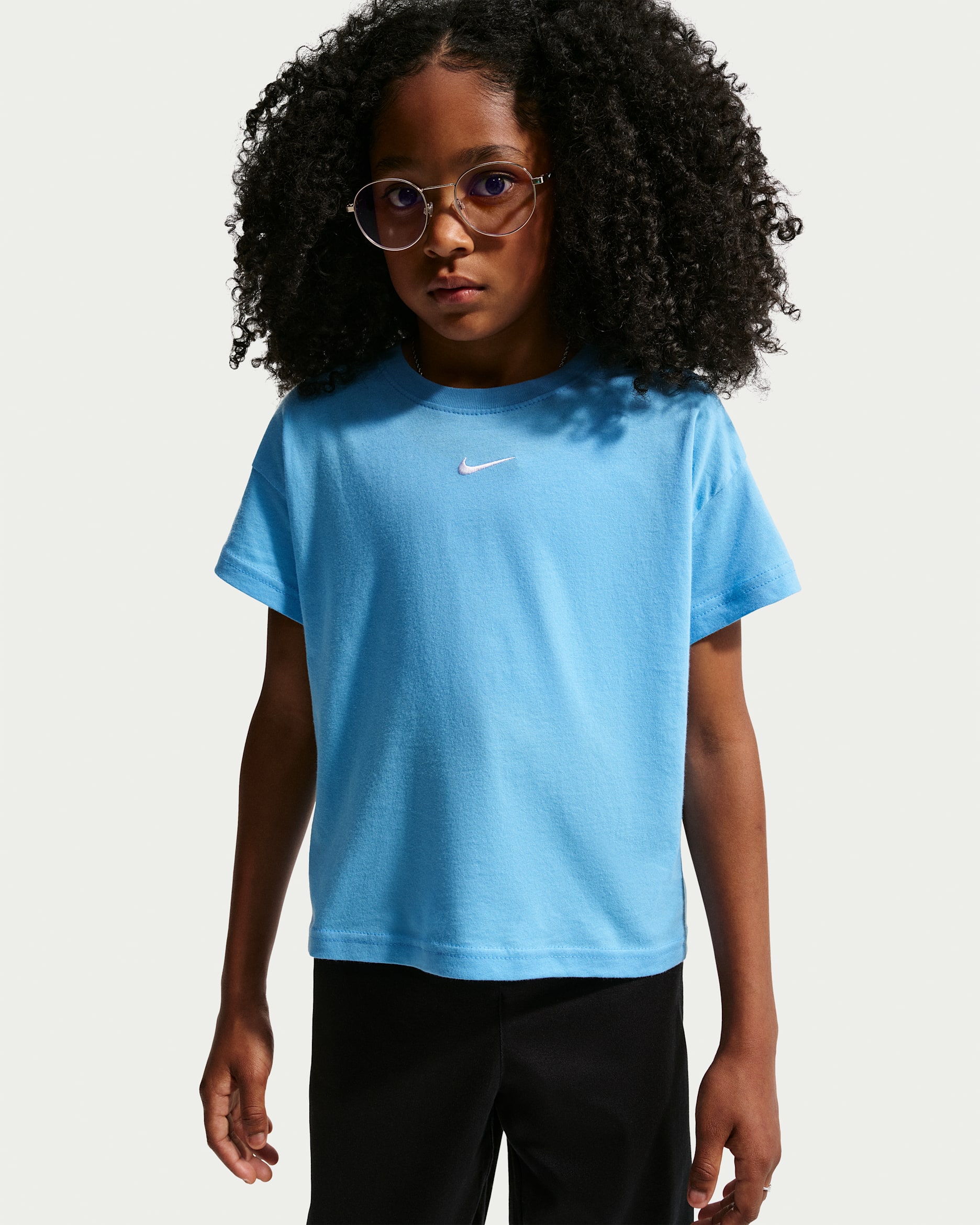 Nike Sportswear Essential Big Kids' (Girls') T-Shirt - Football Blue