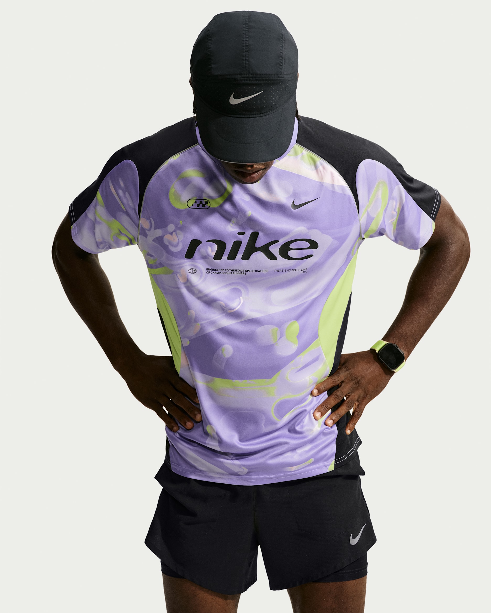 Playera de correr de manga corta Dri-FIT con estampado para hombre Nike - Morado espacial/Negro/Toque de limón claro/Negro