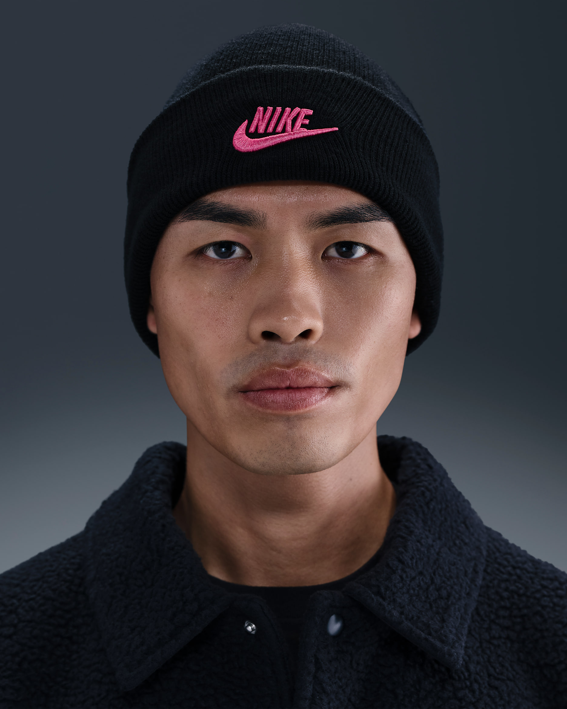 Gorro Futura Nike Peak - Negro/Rosa paleta