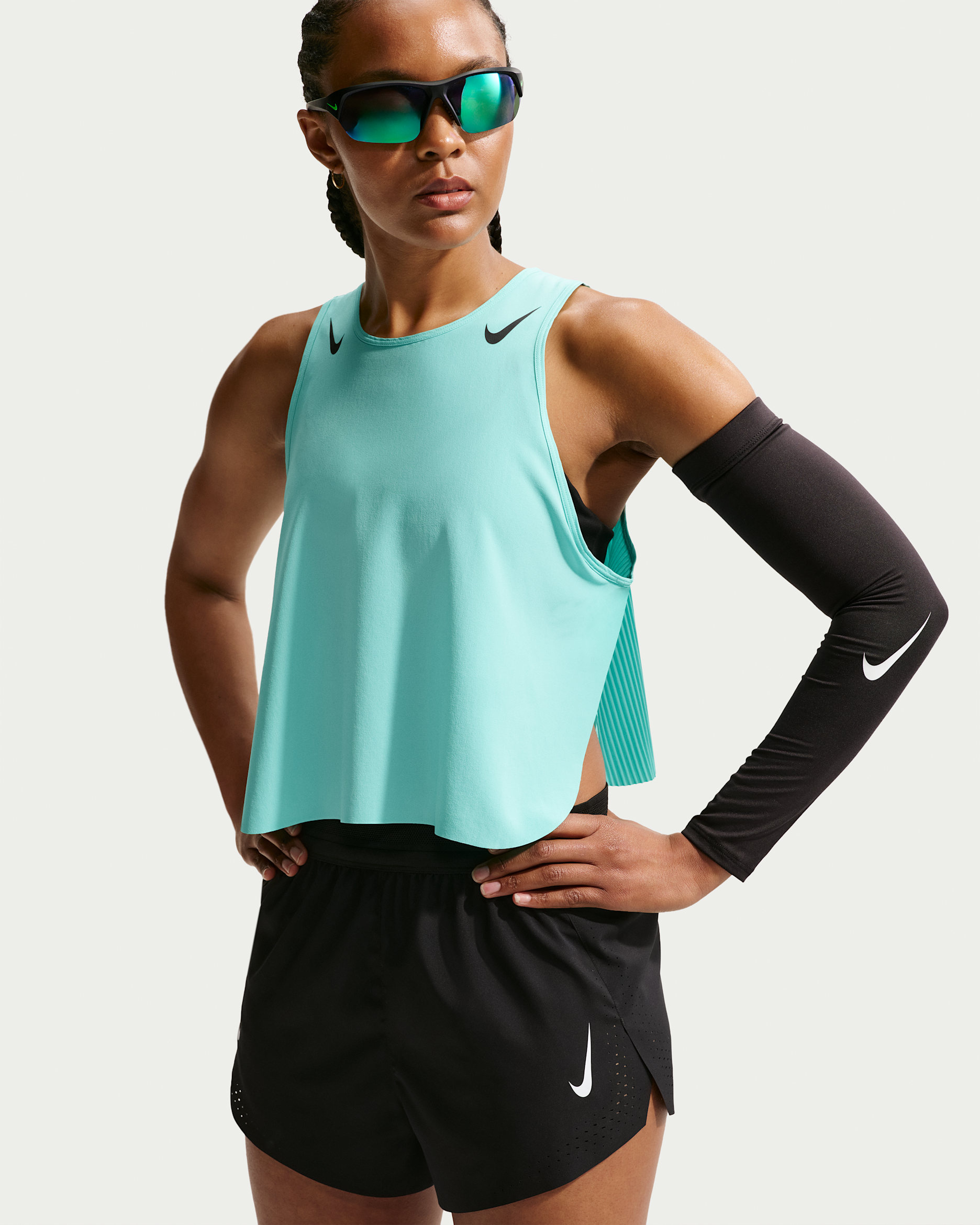 Nike AeroSwift Women's Dri-FIT ADV Cropped Running Tank Top - Hyper Turquoise/Black