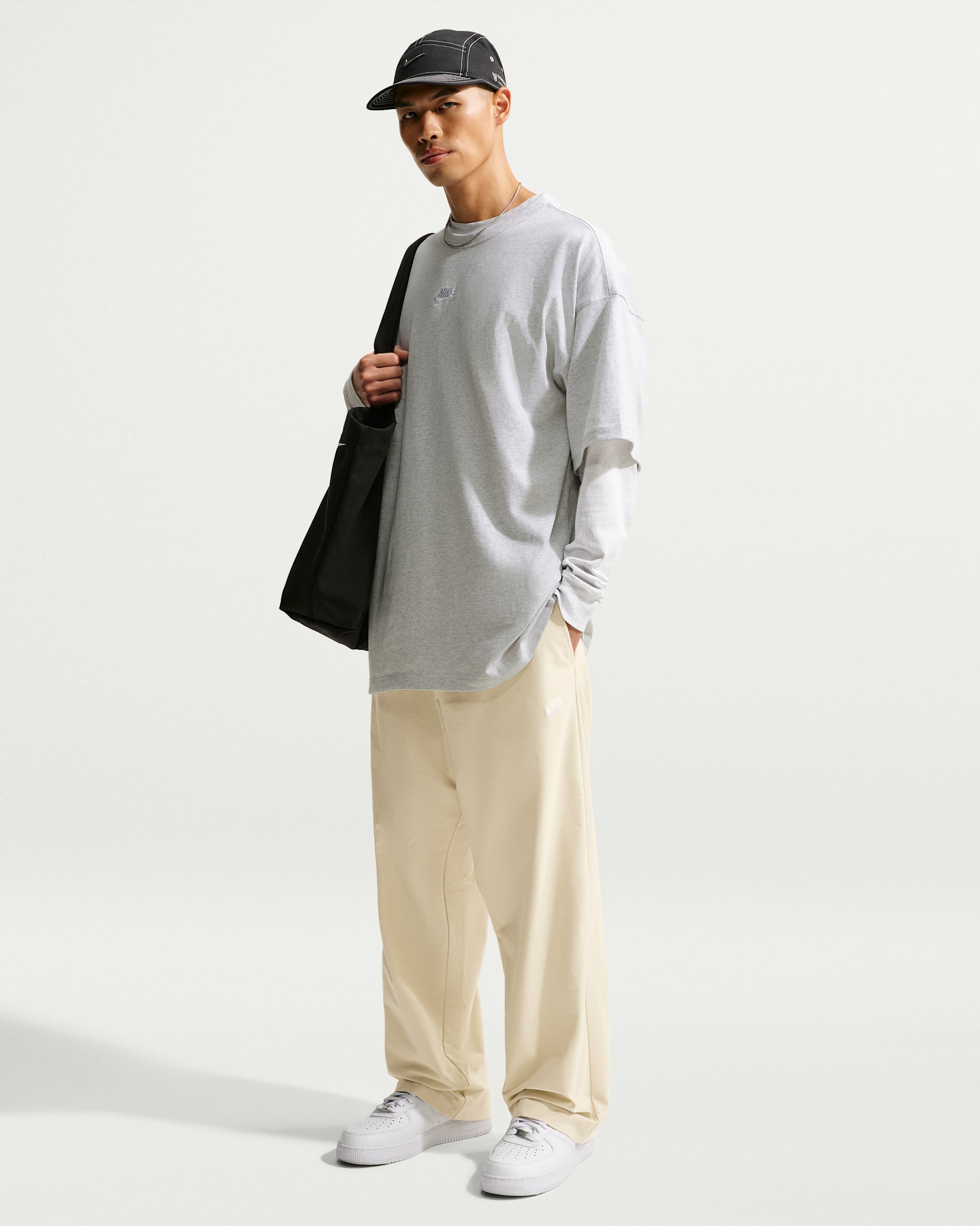 Nike Club Men's Straight Stretch Pants - Light Khaki/White