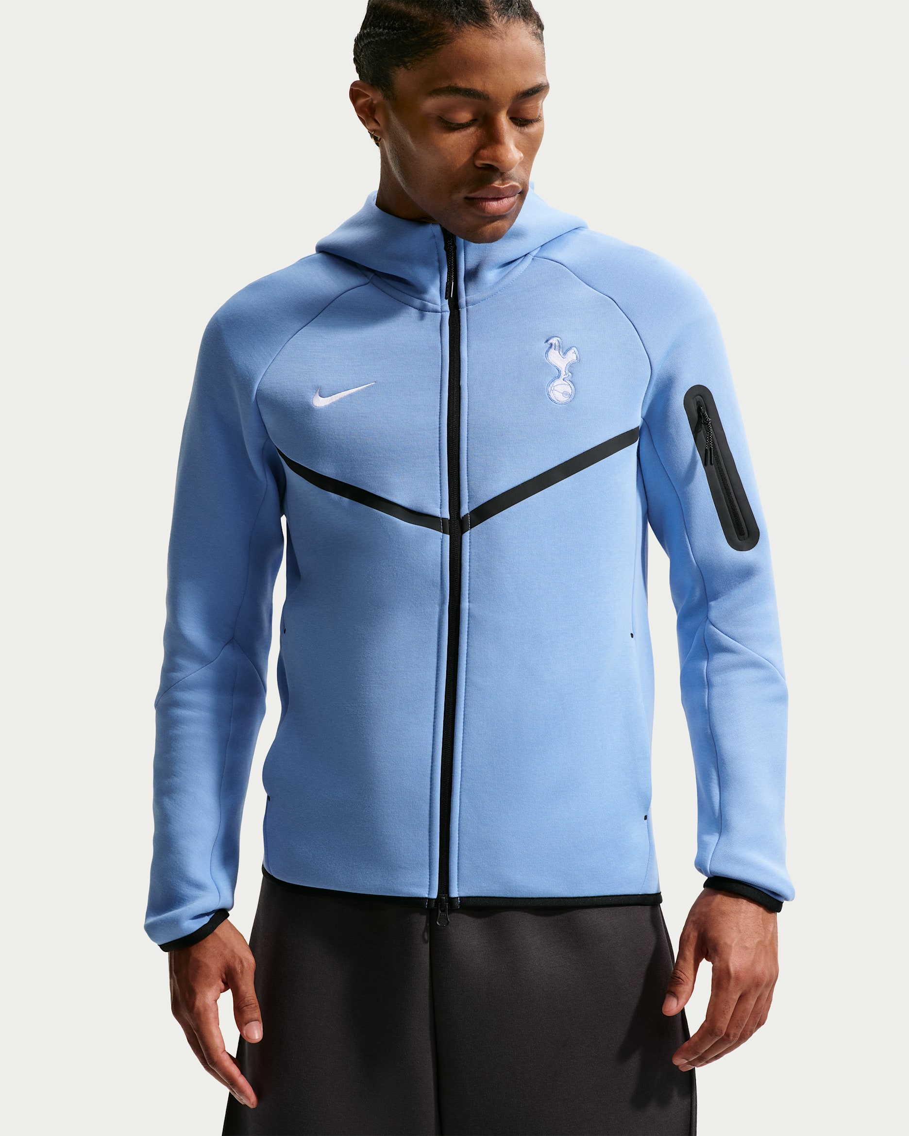Tottenham Hotspur Tech Fleece Windrunner Men's Nike Football Full-Zip Hoodie - Light Blue/White
