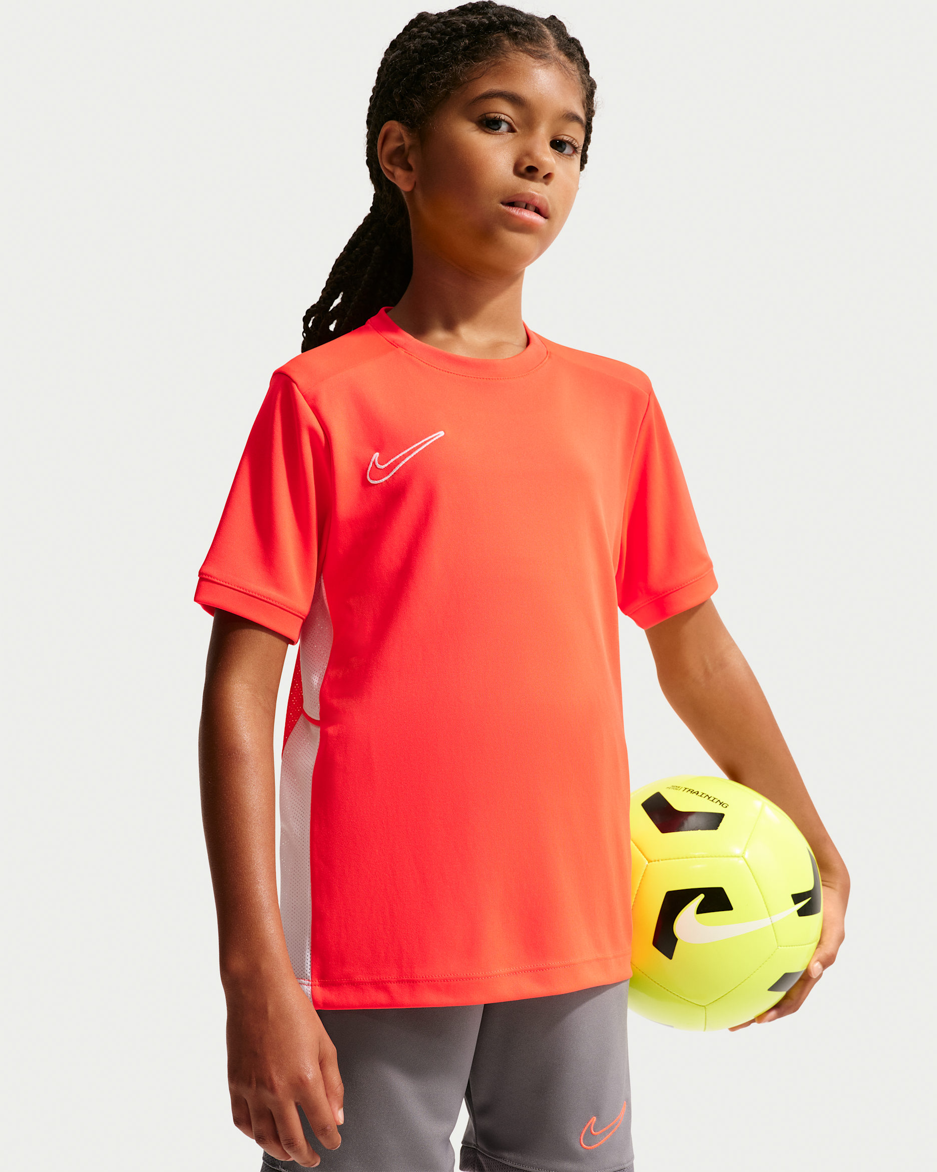 Nike Academy Dri-FIT fotbollströja för ungdom (tjejer) - Bright Crimson/Vit/Bright Crimson/Vit