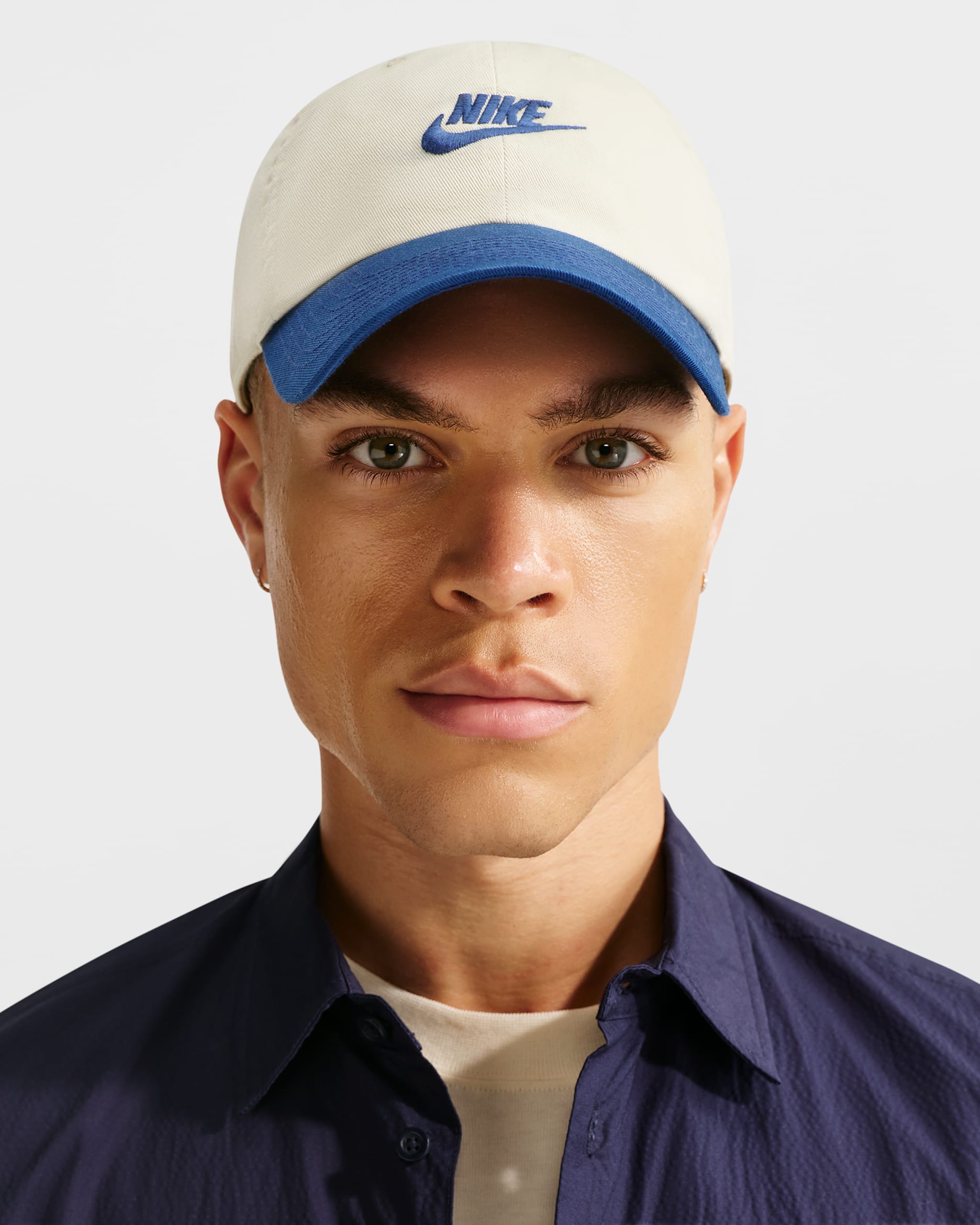 Nike Club Unstructured Futura Wash Cap - Light Khaki/Court Blue/Court Blue
