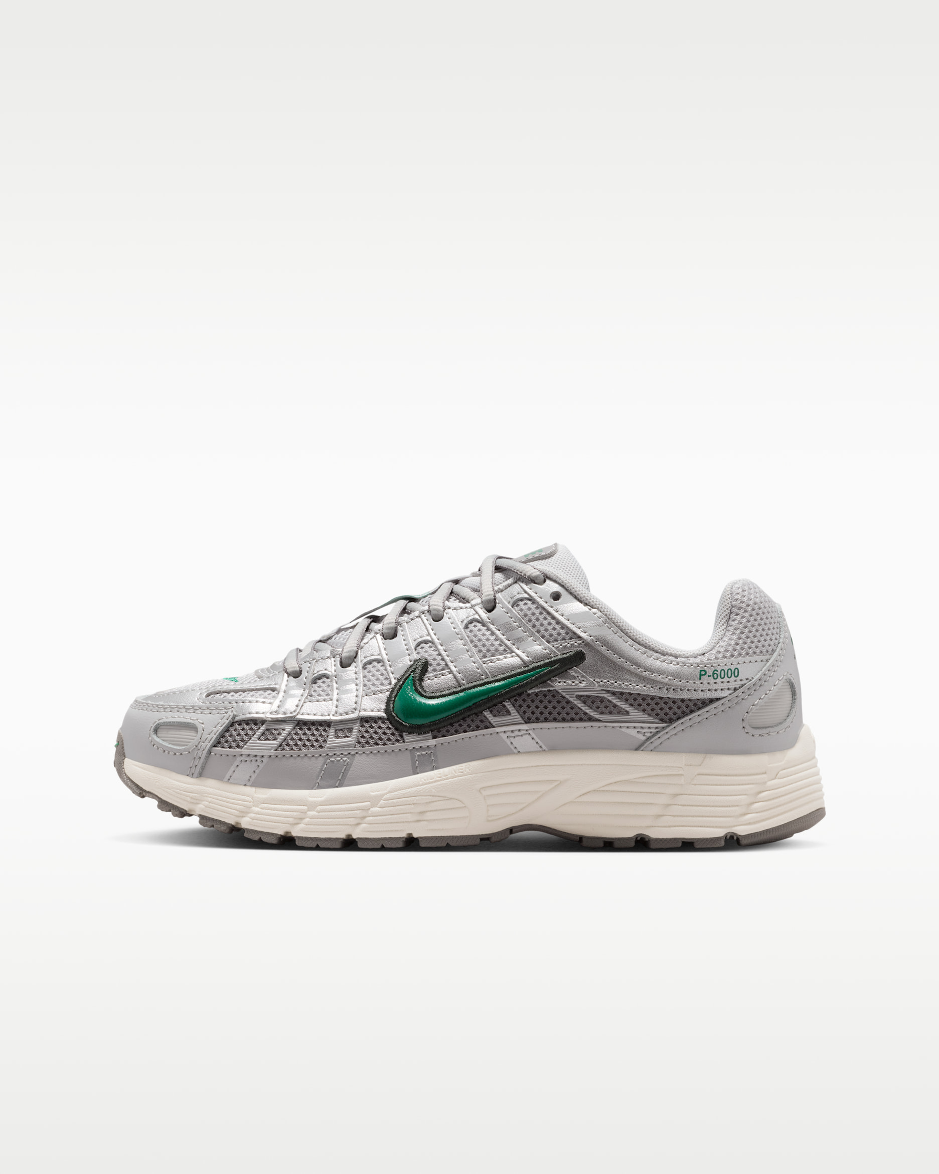 Nike P-6000 Older Kids' Shoes - Grey Fog/Metallic Silver/Sail/Malachite