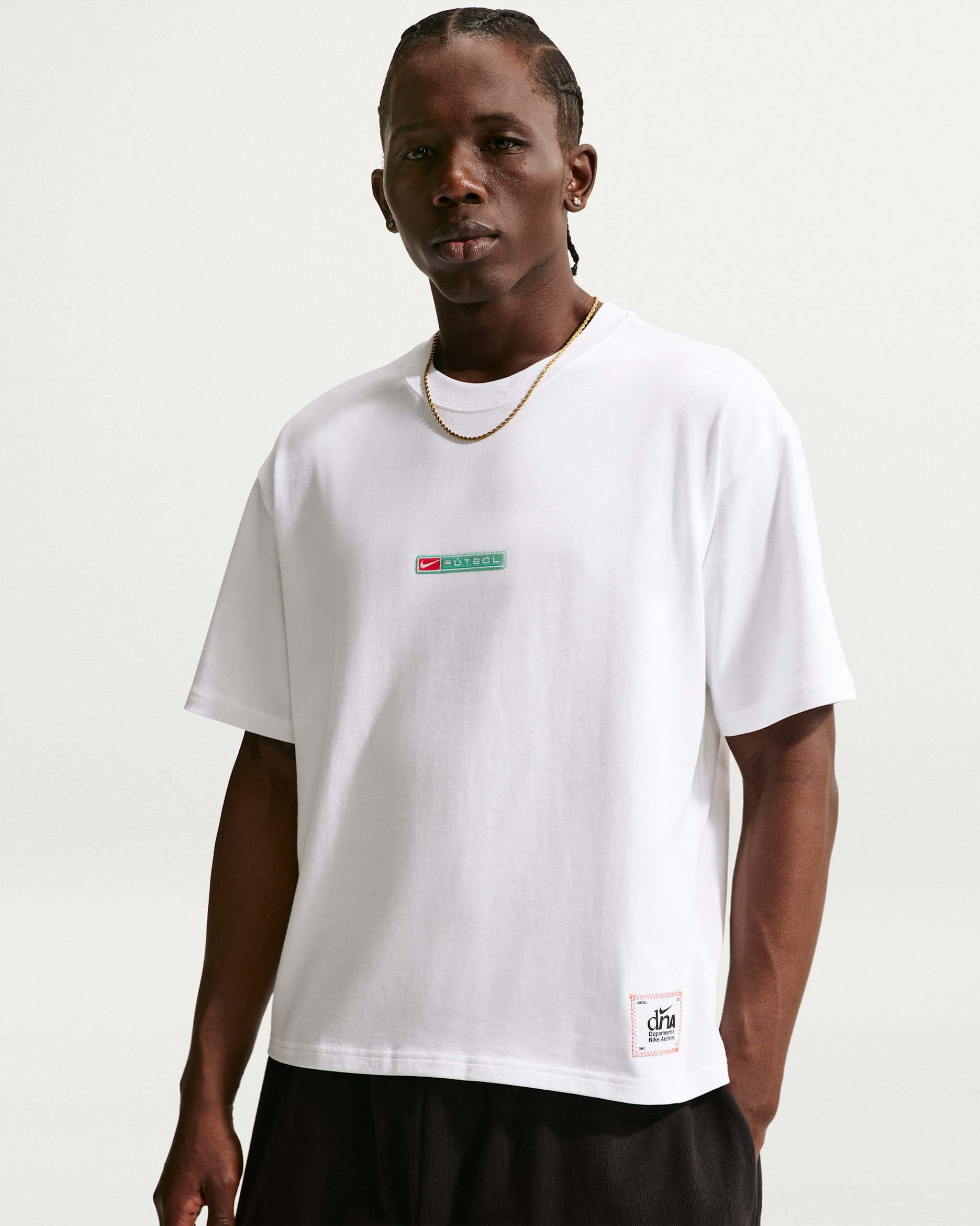 Playera para hombre Nike Sportswear - Blanco/Rojo universitario/Verde estadio