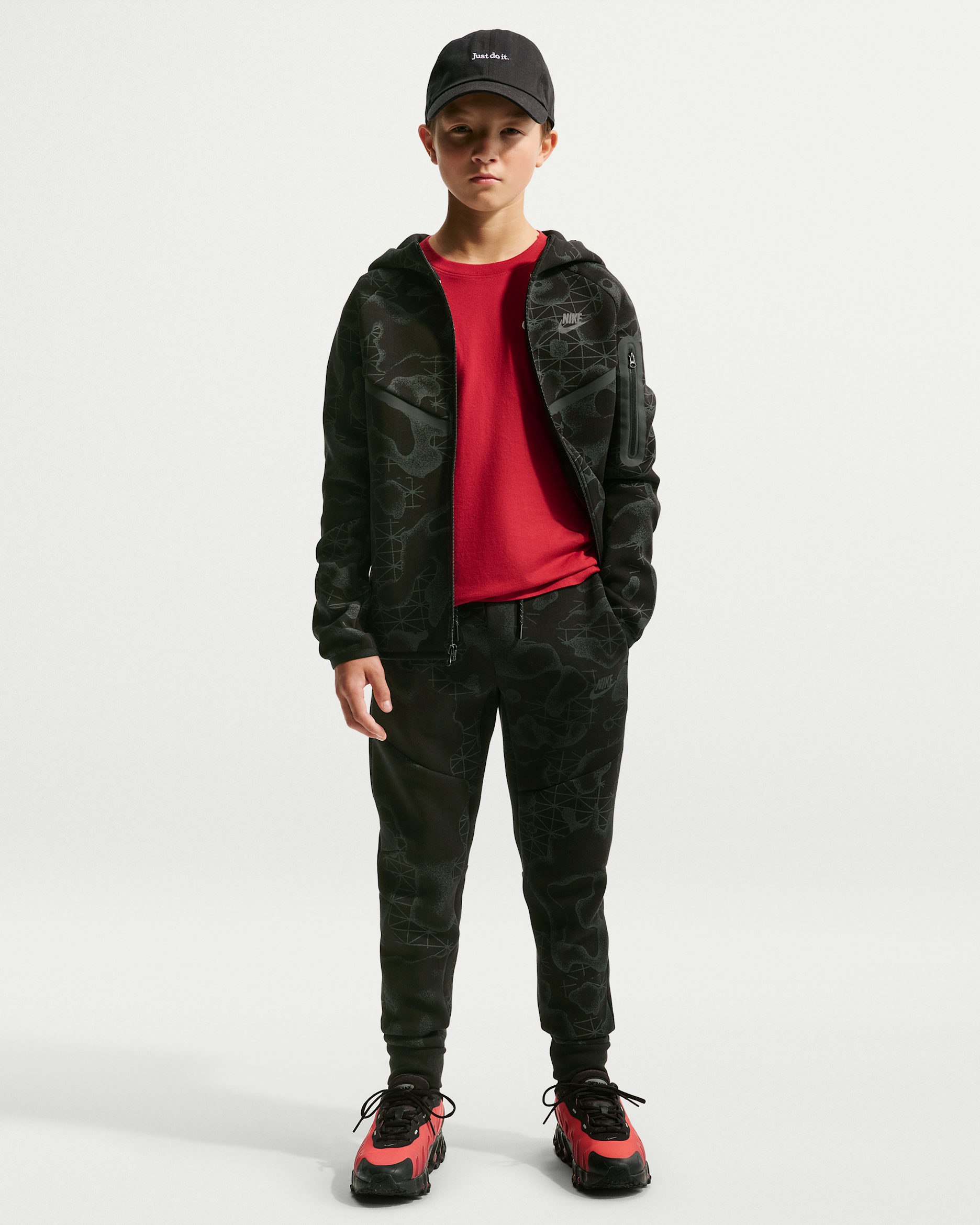 Nike Tech Fleece Big Kids' (Boys') Joggers - Black/Black