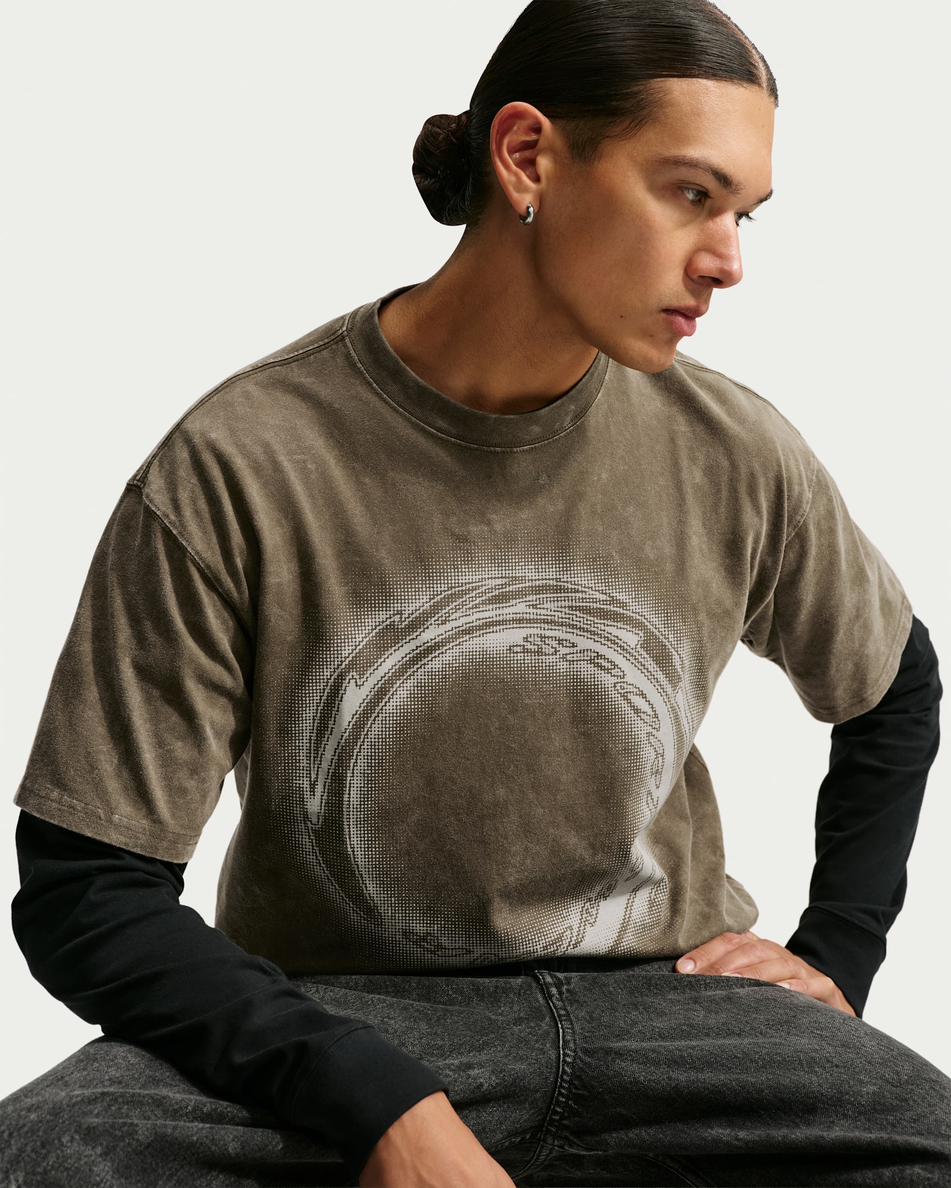 Nike Sportswear Men's T-Shirt - Dark Hazel
