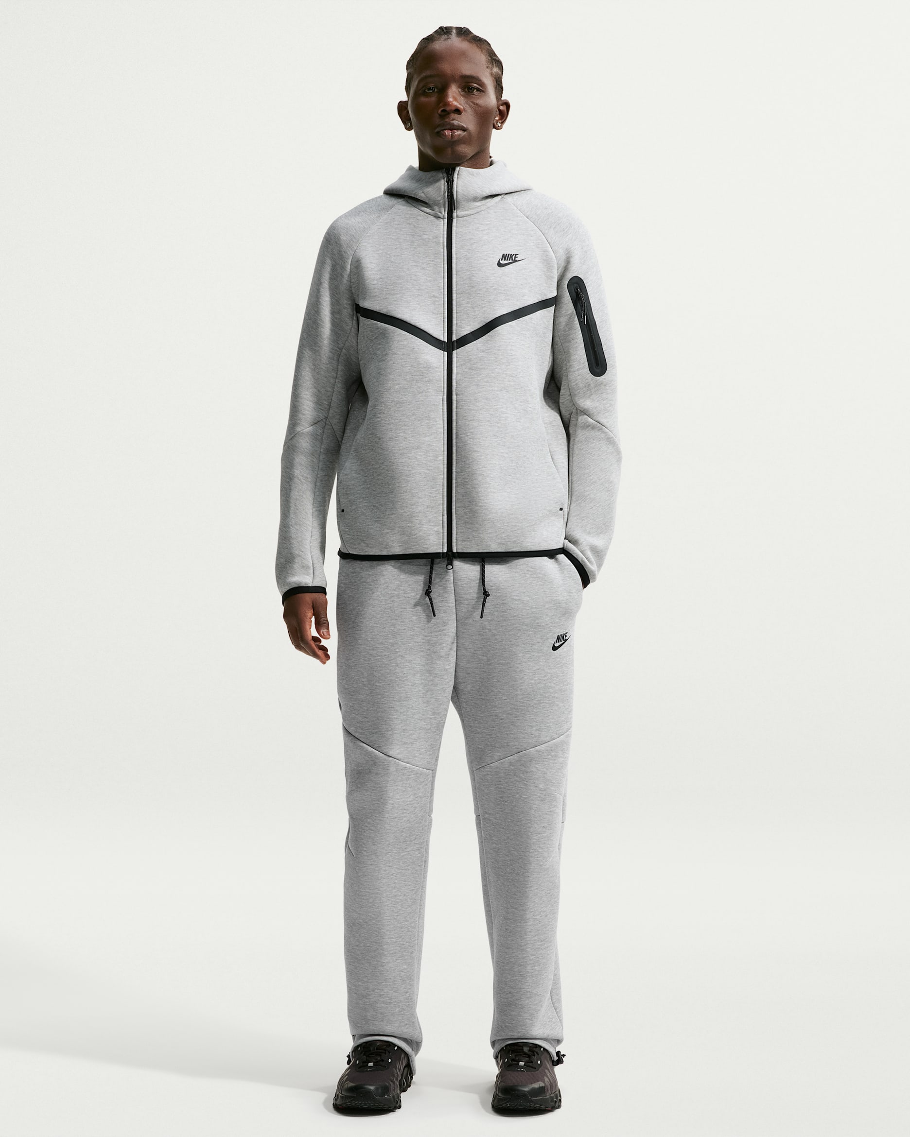 Pantalon à ourlet ouvert en Fleece Nike Tech pour homme - Dark Grey Heather/Noir