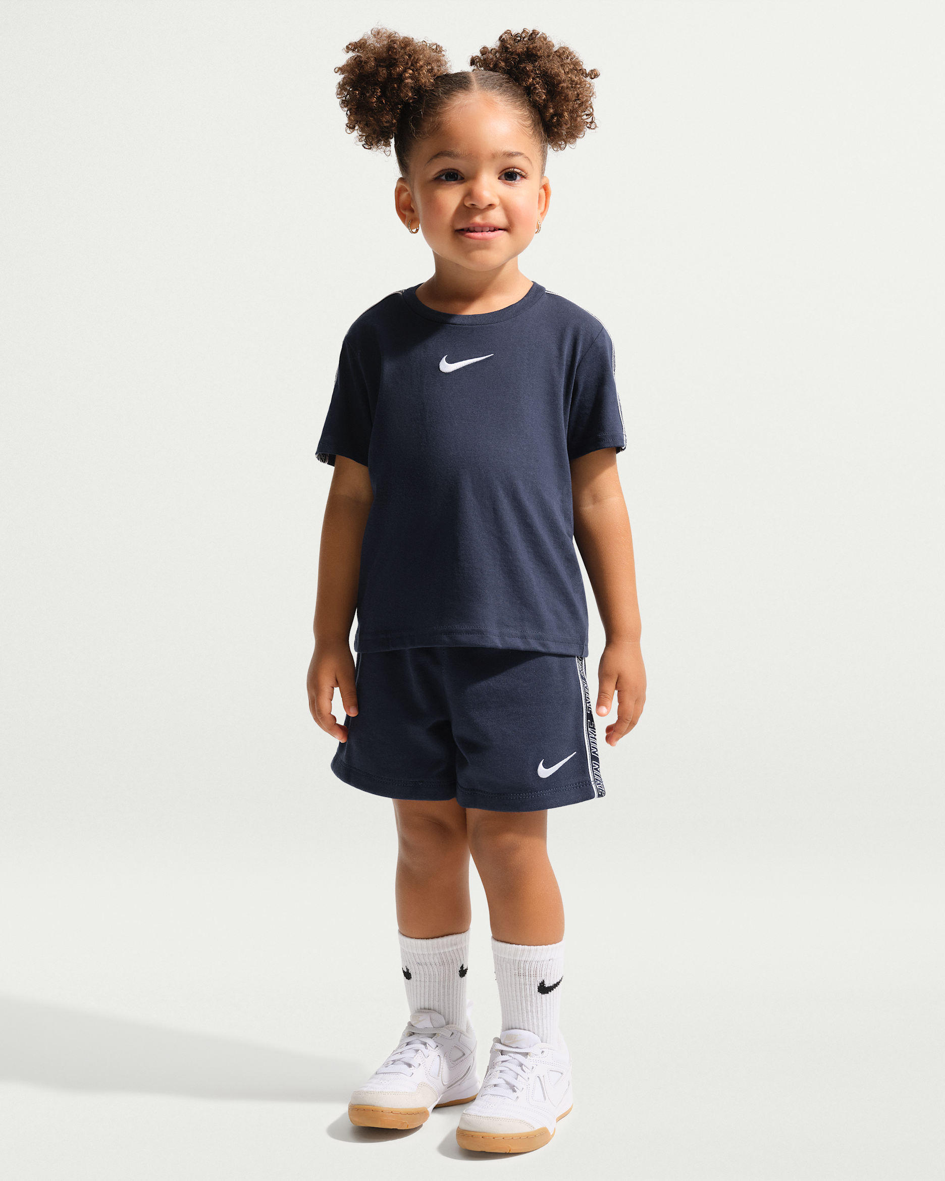 Conjunto de 2 piezas de shorts de tejido Knit infantil Nike Poly Pack - Azul marino medianoche