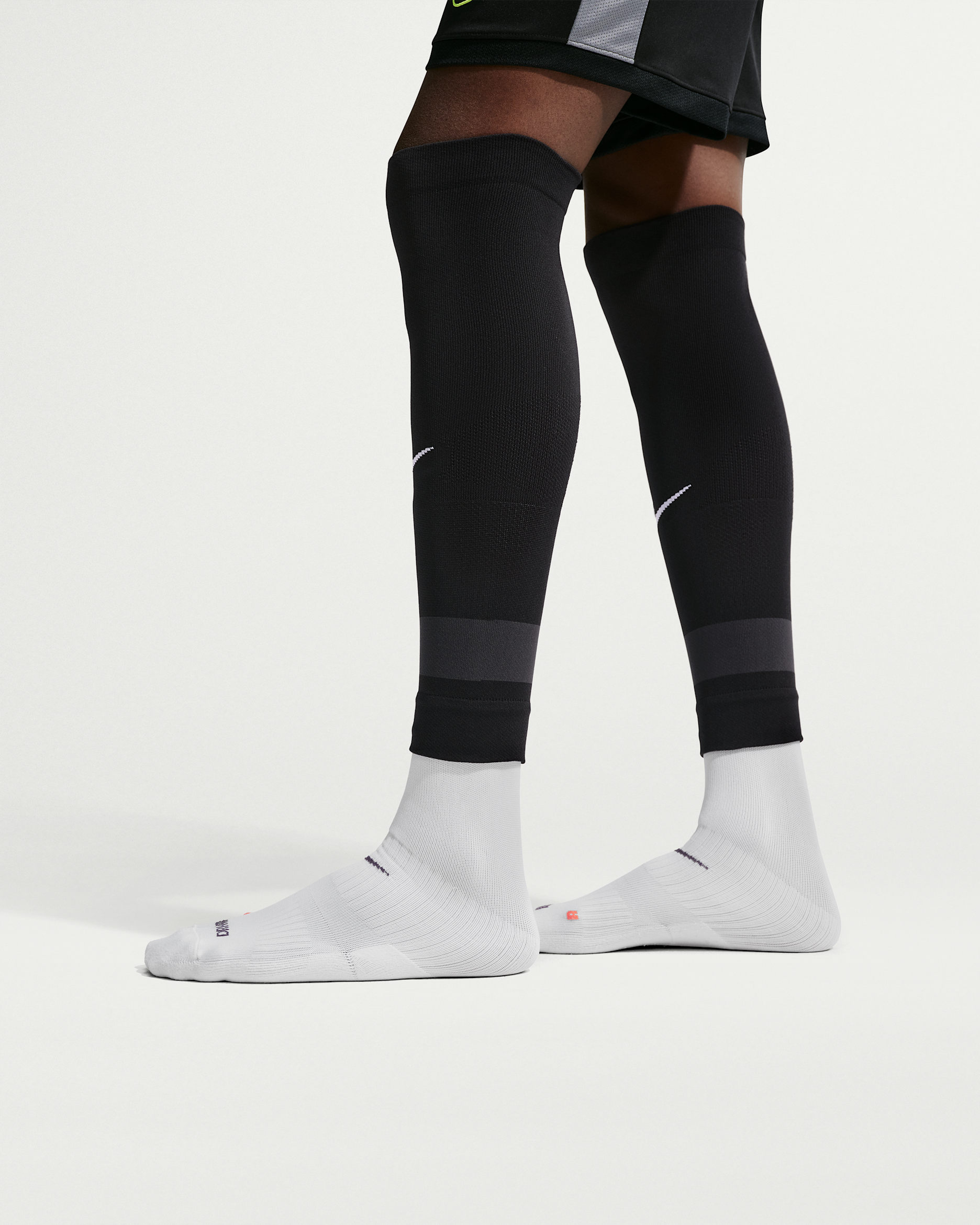 Nike VaporFast Soccer Leg-Sleeve (1 Pair) - Black/Anthracite/White