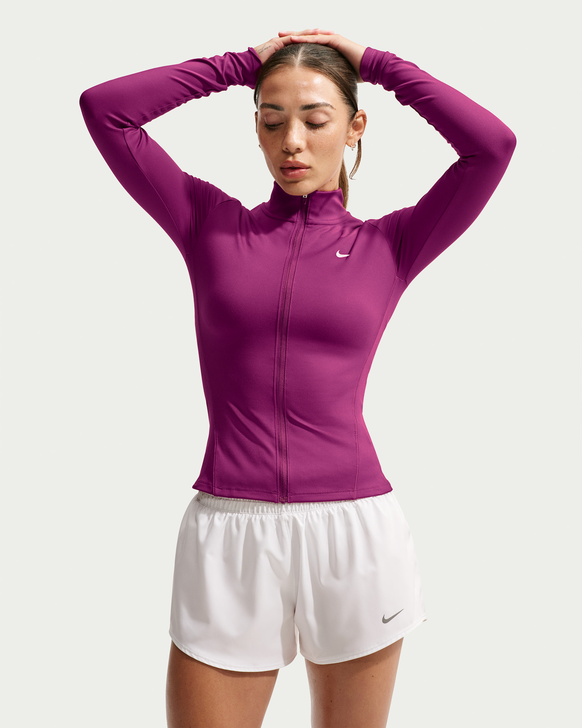 Chamarra de cierre completo Dri-FIT para mujer Nike One Fitted - Baya genuino/Blanco