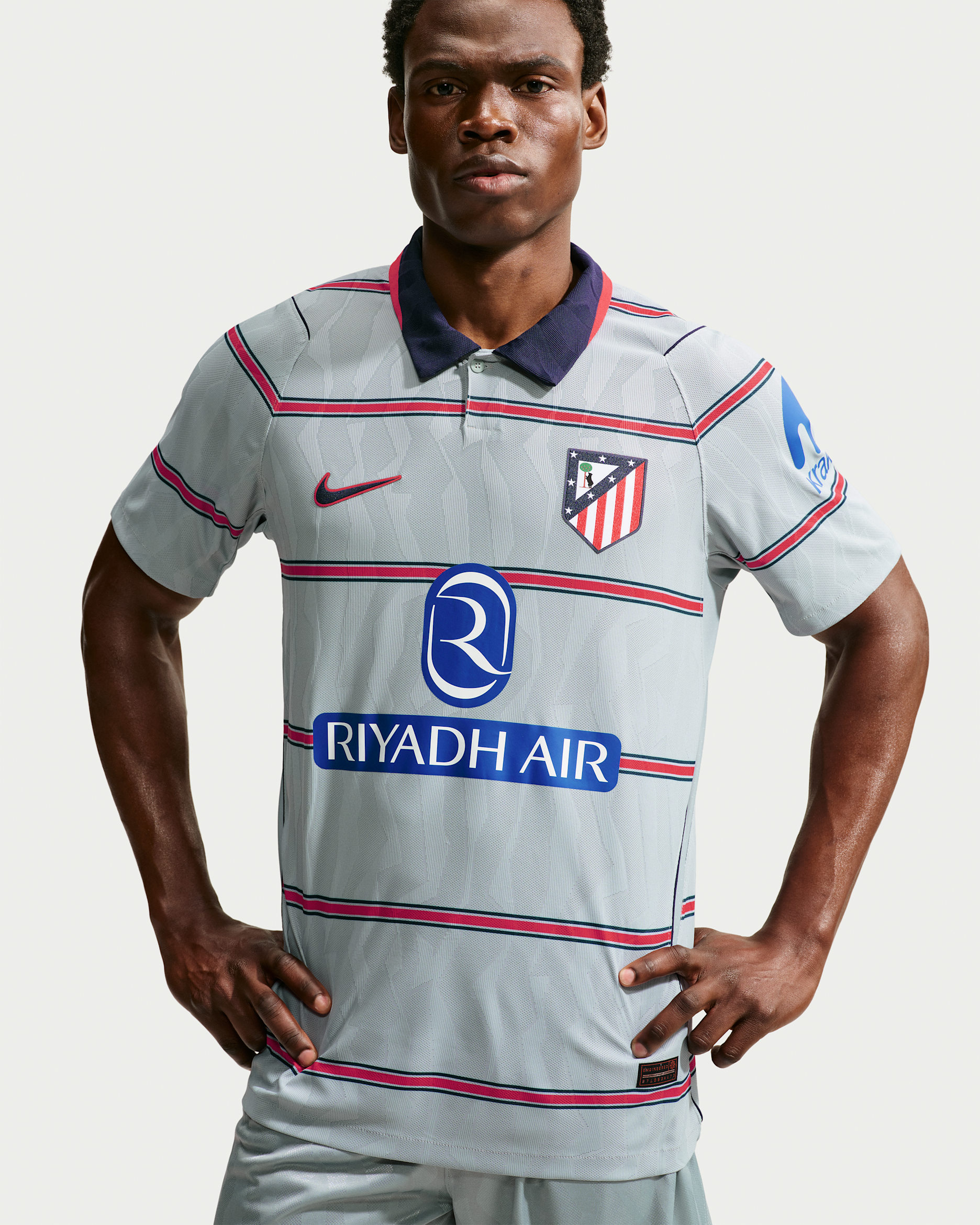 Atlético Madrid 2026/27 Match Nike Aero-FIT autentisk fotballdrakt til herre (reservedrakt) - Light Pumice/Obsidian/Salsa Red/Obsidian
