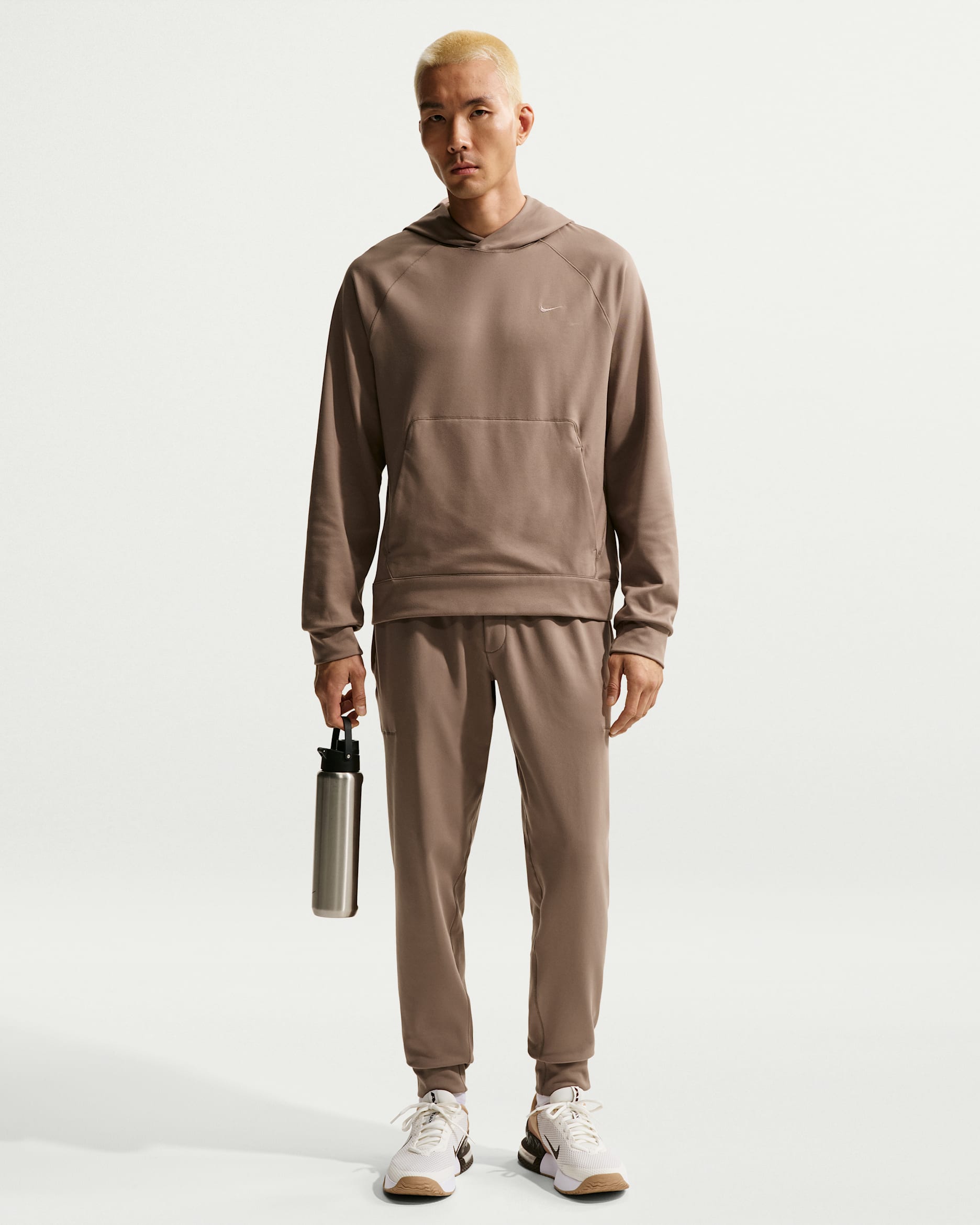 Nike Primary NanoKnit Men's Dri-FIT UV Protection Performance Joggers - Mink Brown/Mink Brown