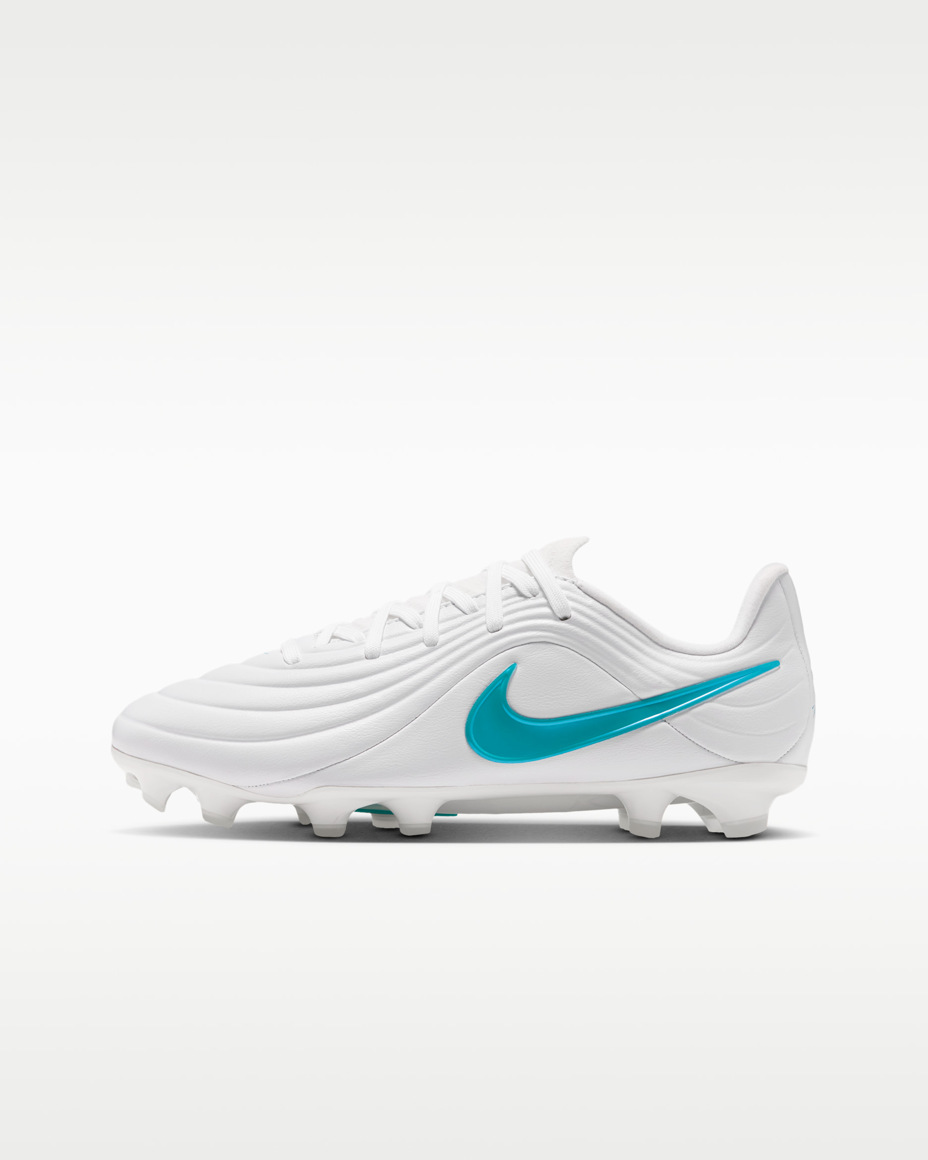 Nike Jr. Tiempo Maestro Academy Older Kids' Multi-Ground Low-Top Football Boots - White/White/Dusty Cactus