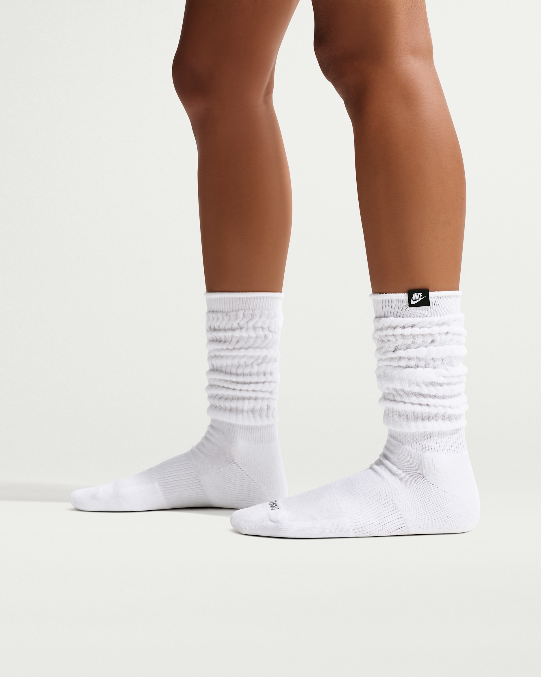 Nike Everyday Plus Slouchy Cushioned Crew Socks (1 Pair) - White/Black