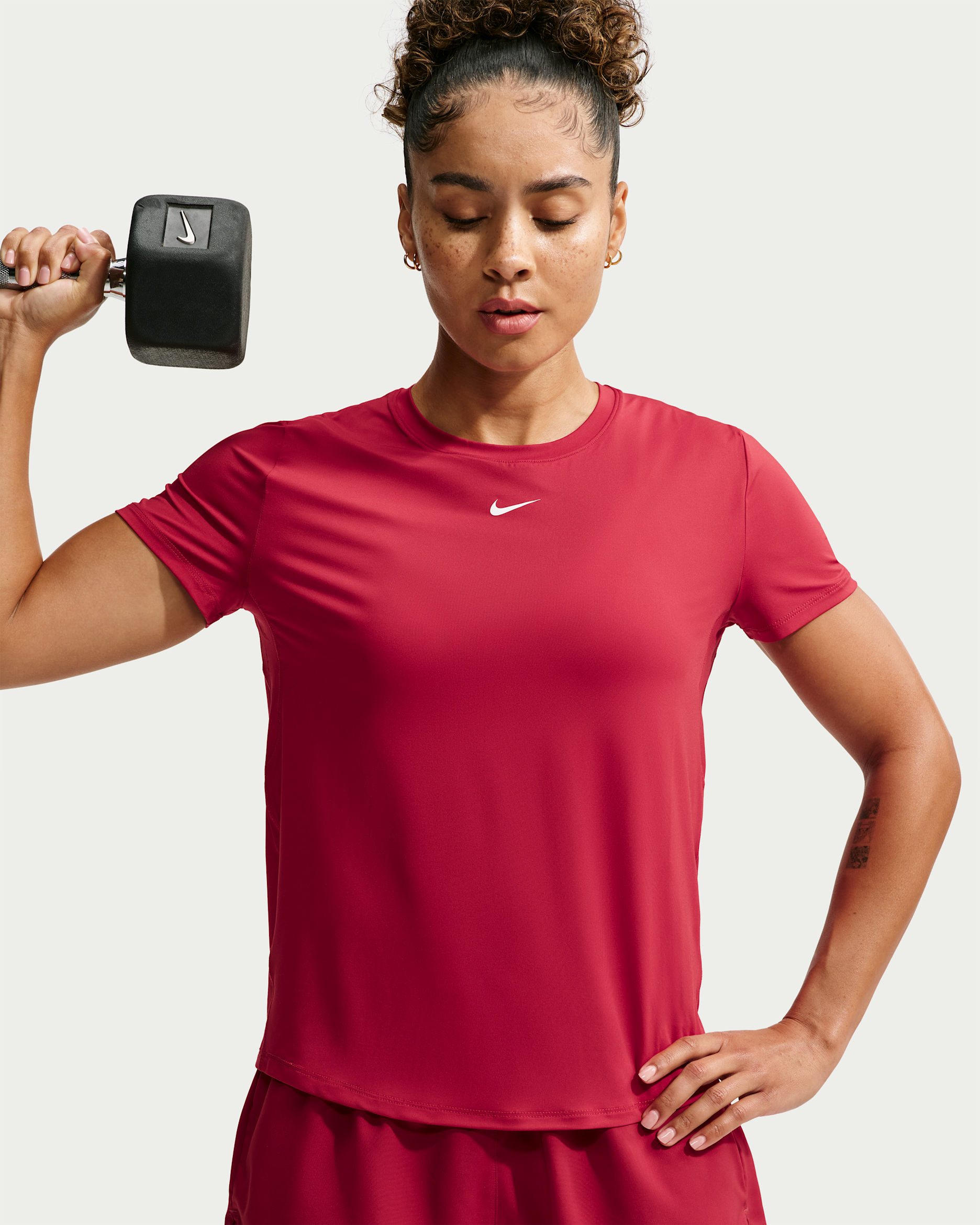 Haut à manches courtes Dri-FIT Nike One Classic pour femme - Tough Red/Blanc