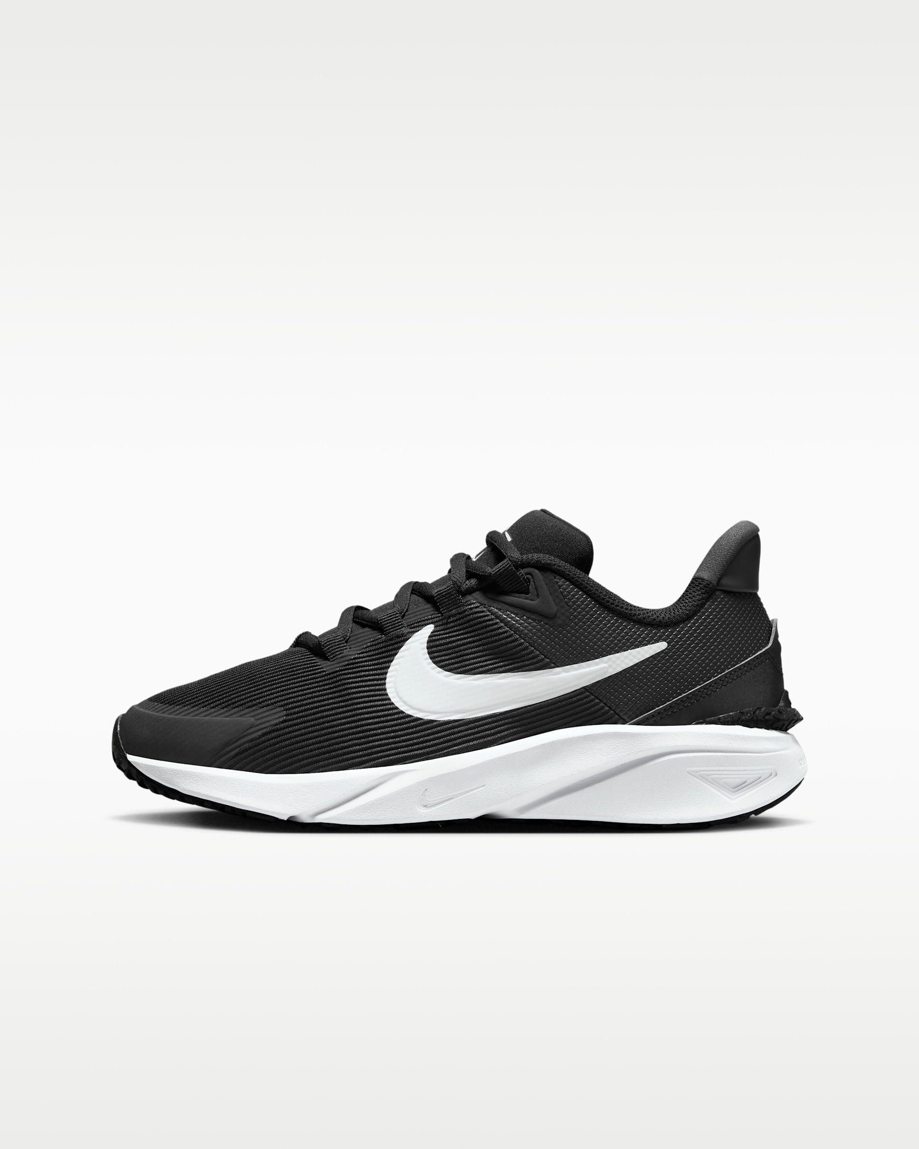 รองเท้าวิ่งโร้ดรันนิ่งเด็กโต Nike Star Runner 4 - ดำ/Anthracite/ขาว