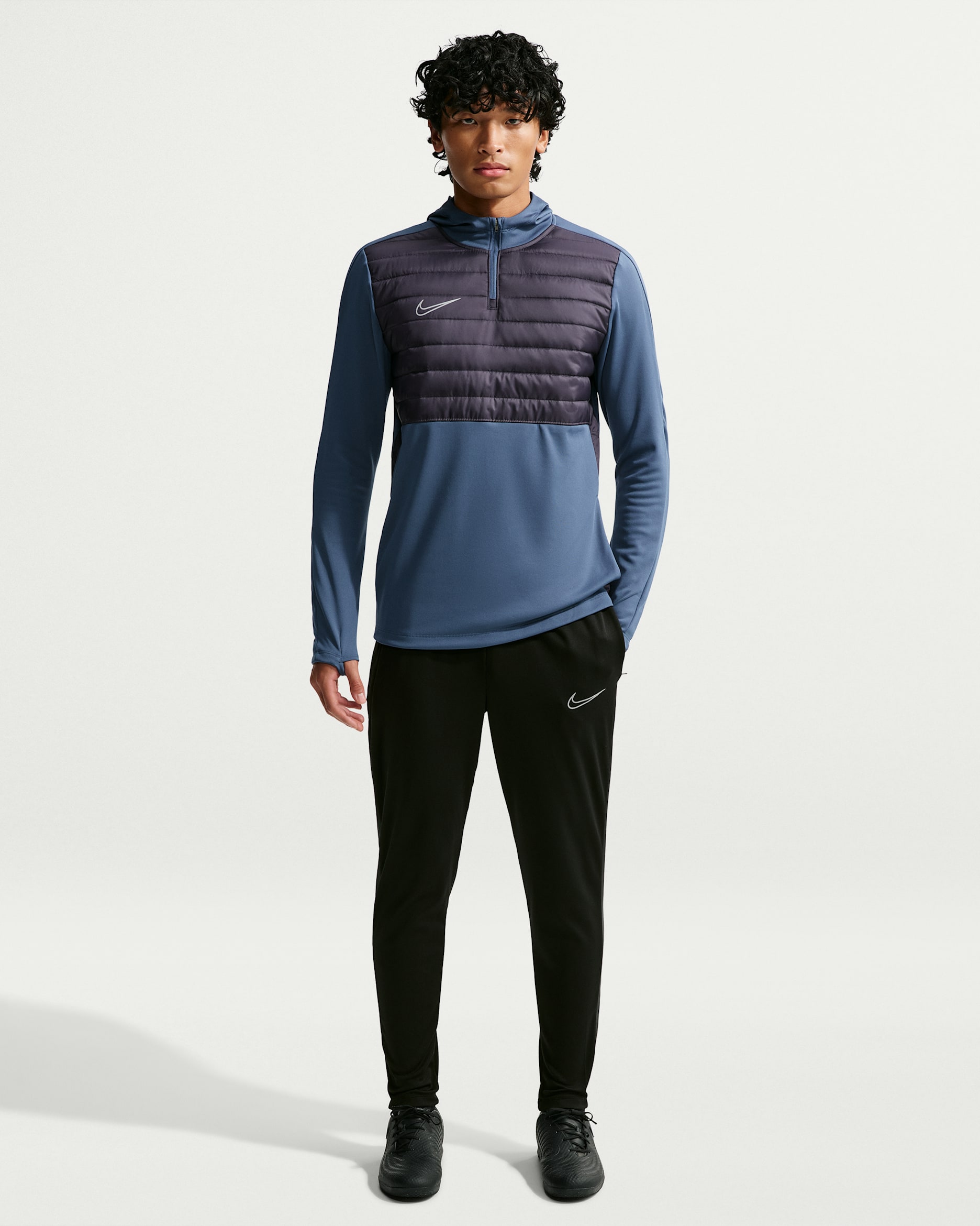 Nike Academy Winter Warrior Men's Therma-FIT Soccer Pants - Black/Black