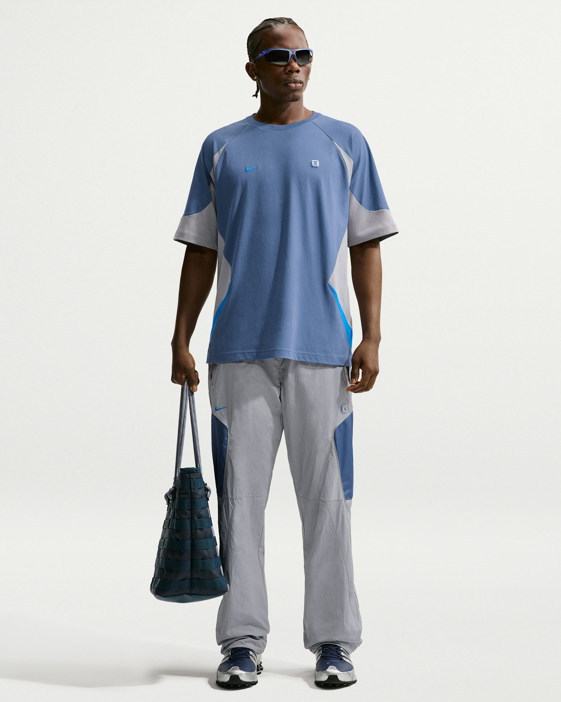 Nike Sportswear Men's Woven Trousers - Stealth/Slate