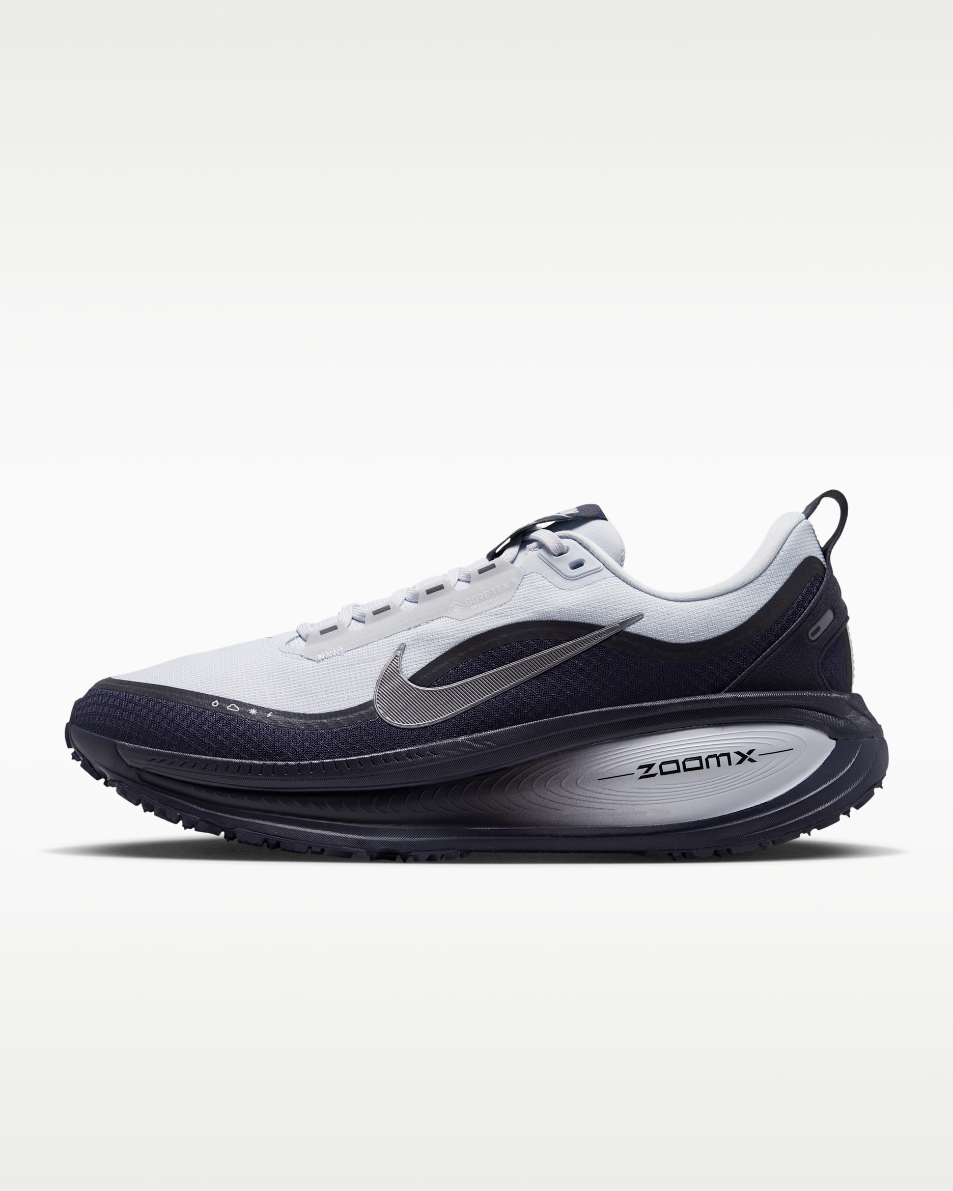 Nike Vomero 18 GORE-TEX Men's Waterproof Road Running Shoes with Reflective Accents - Football Grey/Gridiron/Light Armory Blue/Metallic Dark Grey