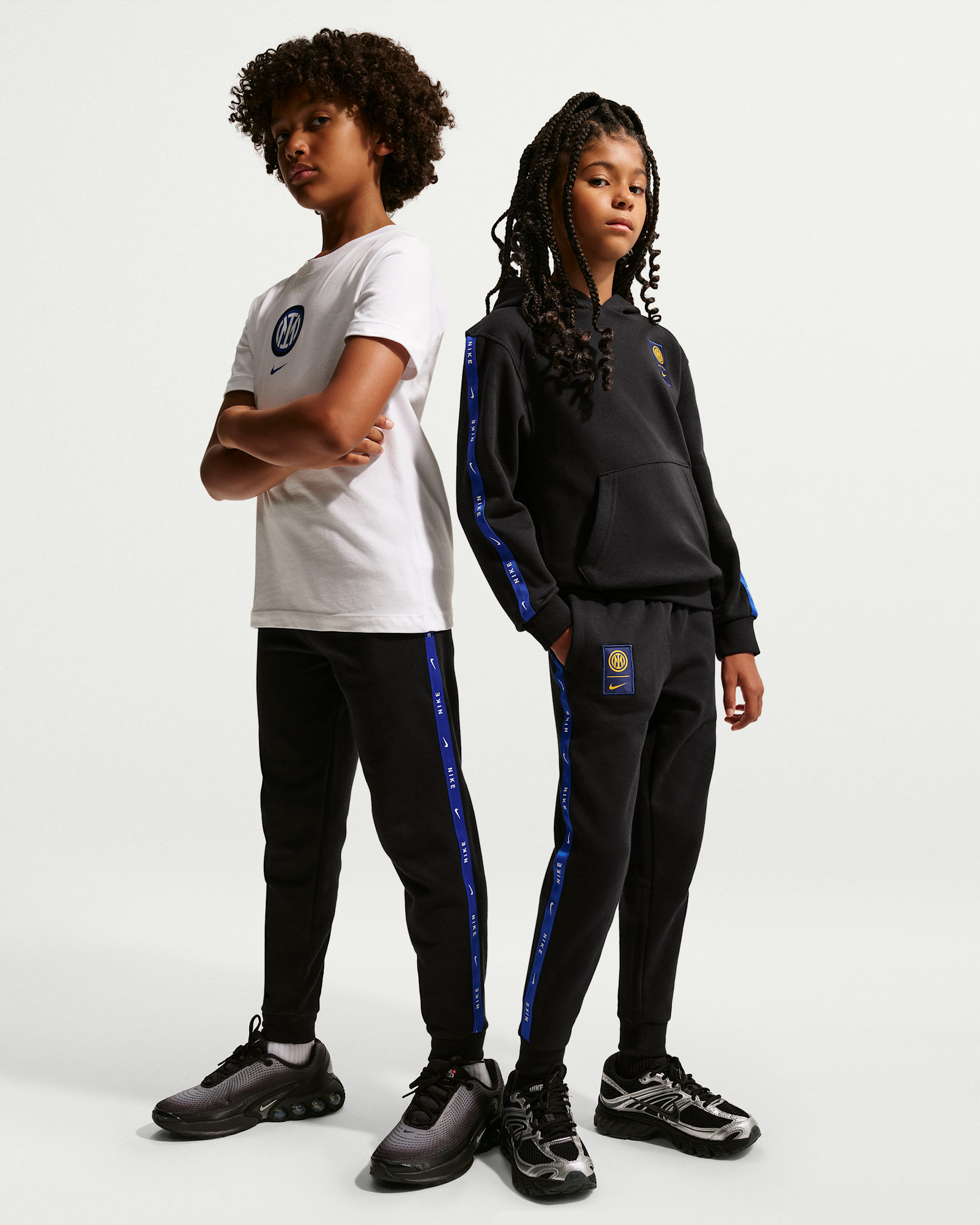 Inter Milan City Side Nike Football-joggers i fleece til mænd - sort/University Gold