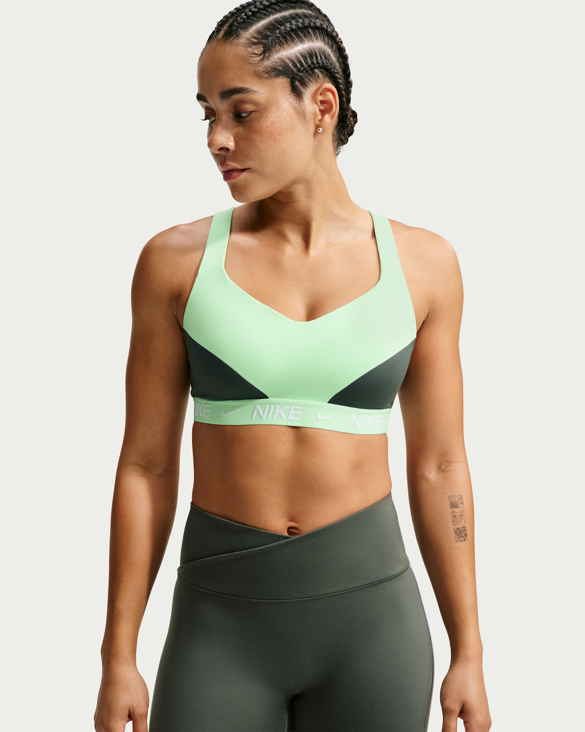 Nike Indy High Support Women's Padded Adjustable Sports Bra - Cucumber Calm/Camo Green