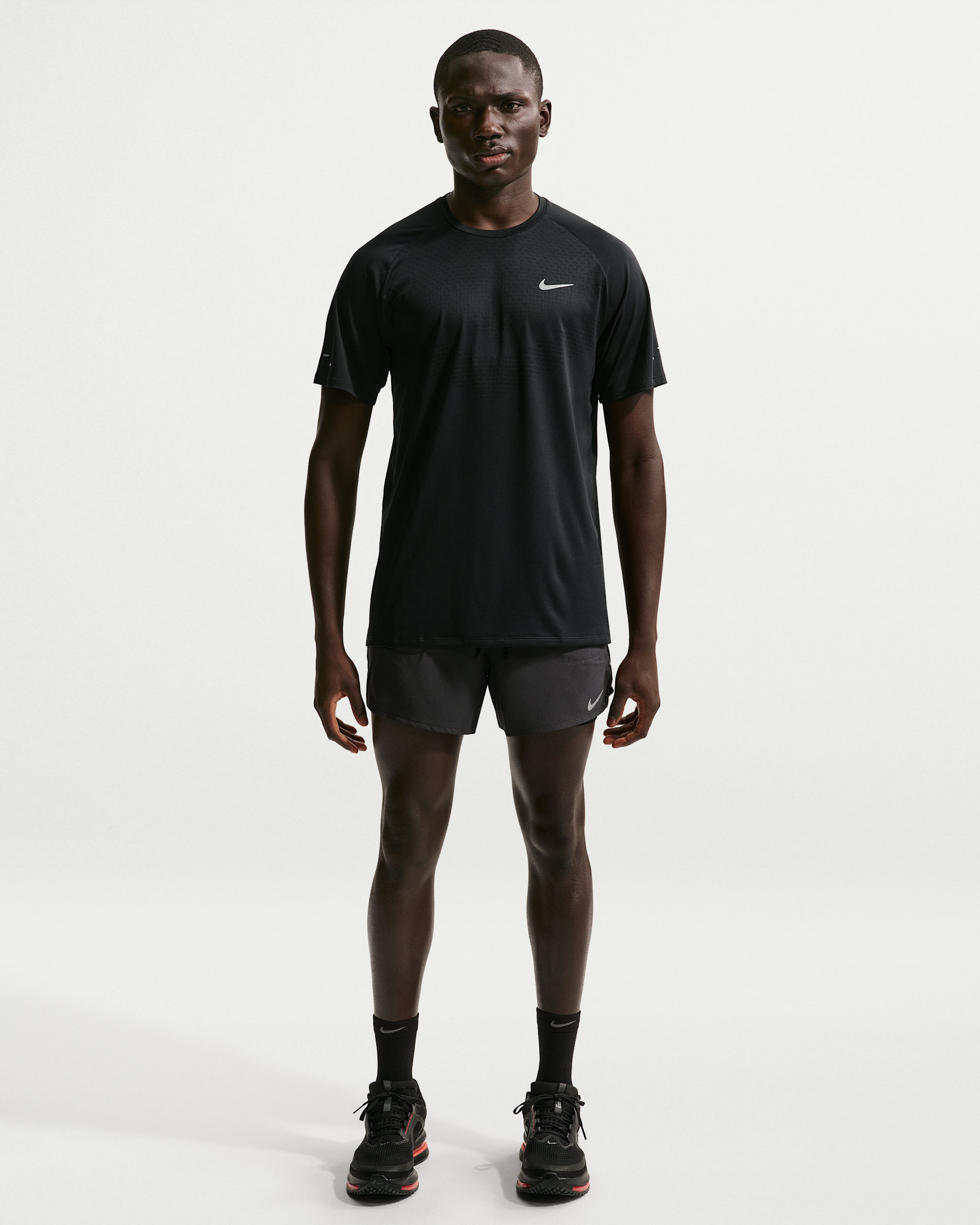 Nike Stride Men's Dri-FIT 5" 2-in-1 Running Shorts - Black/Black/Black