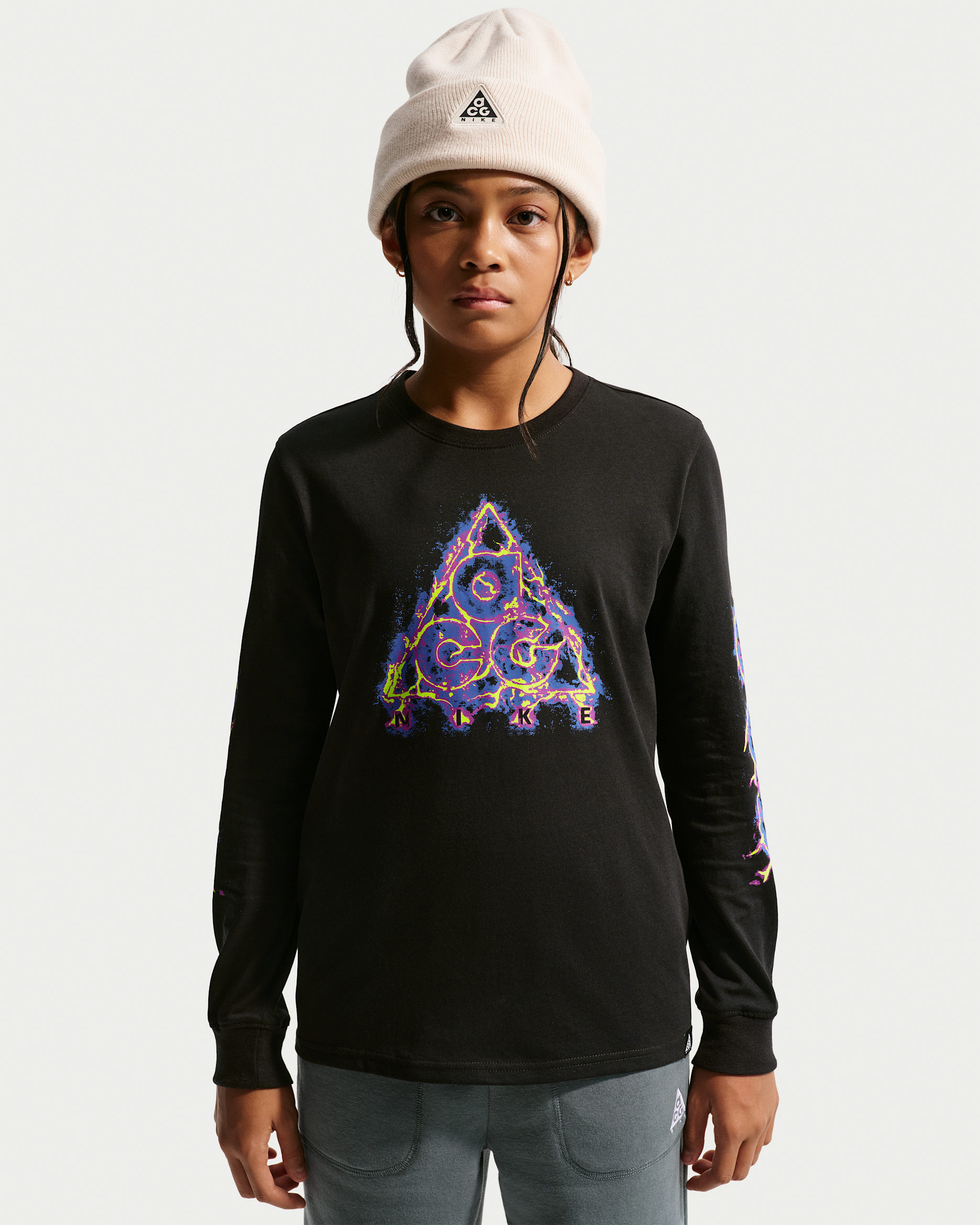 ACG Big Kids' Dri-FIT Long-Sleeve Lightening Logo T-Shirt - Black