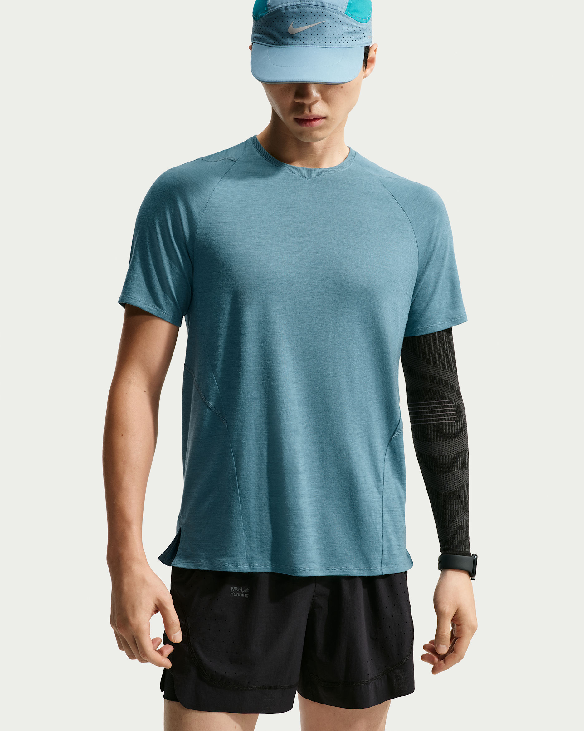 NikeLab | Running Men's Wool-Blend Short-Sleeve Top - Smoky Blue/New Slate/Smoky Blue