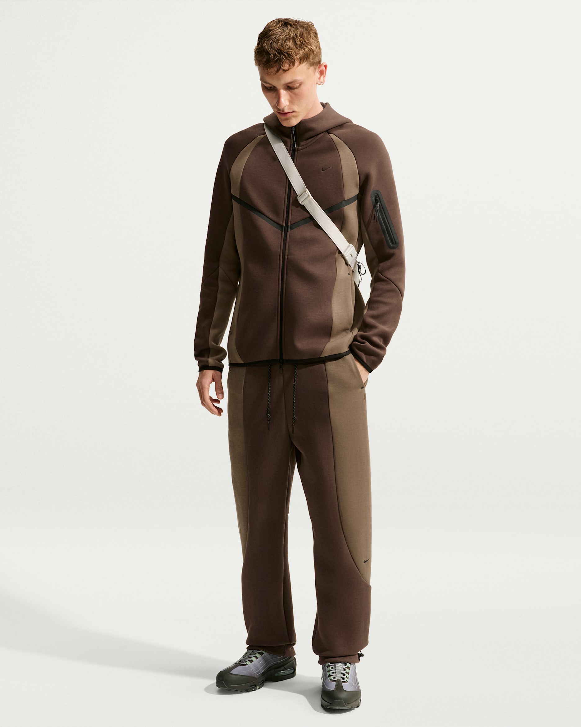 Nike Tech Men's Color-Block Open-Hem Fleece Pants - Baroque Brown/Palomino/Black